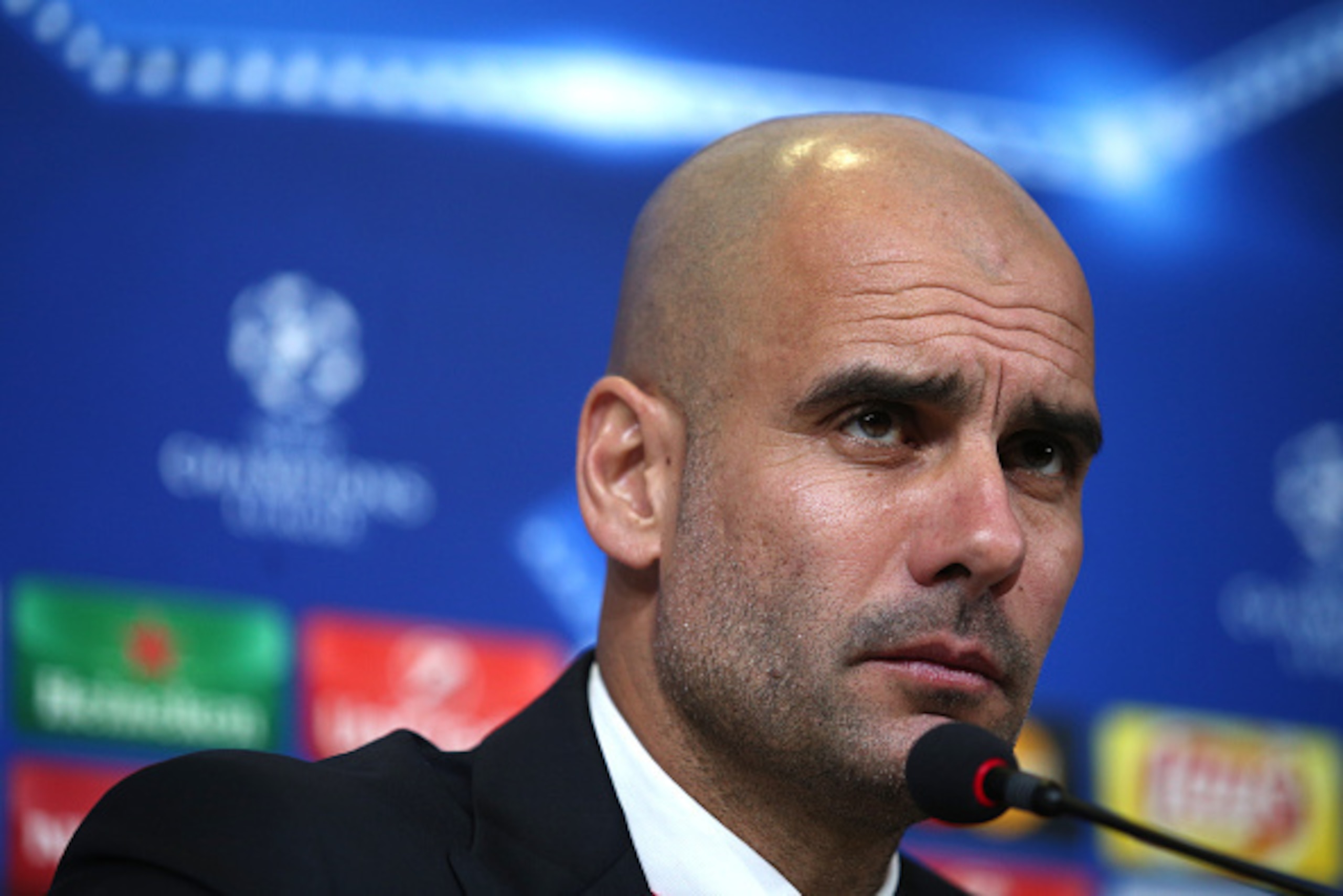 Bayern Munich's Spanish head coach Pep Guardiola attends a press conference on the eve of the UEFA Champions League football match Juventus Vs FC Bayern Munich on February 22, 2016 at the 'Juventus Stadium' in  Turin. / AFP / MARCO BERTORELLO        (Phot
