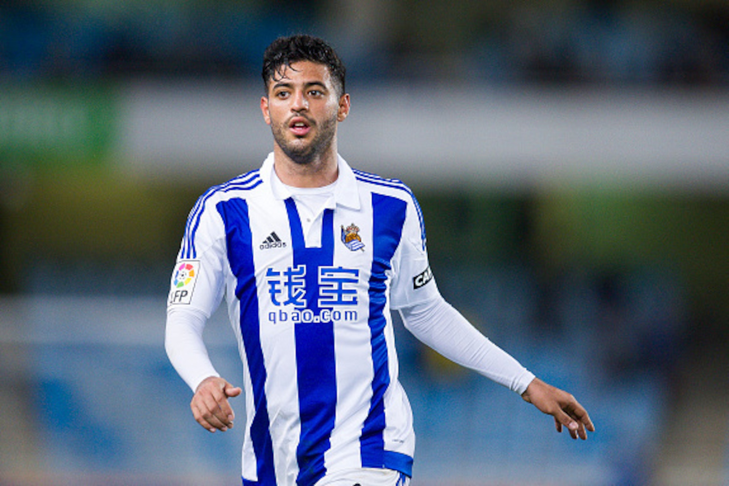 SAN SEBASTIAN, SPAIN - DECEMBER 20:  Carlos Vela of Real Sociedad reacts during the La Liga match between Real Sociedad de Futbol and Villarreal CF at Estadio Anoeta on December 20, 2015 in San Sebastian, Spain.  (Photo by Juan Manuel Serrano Arce/Getty I