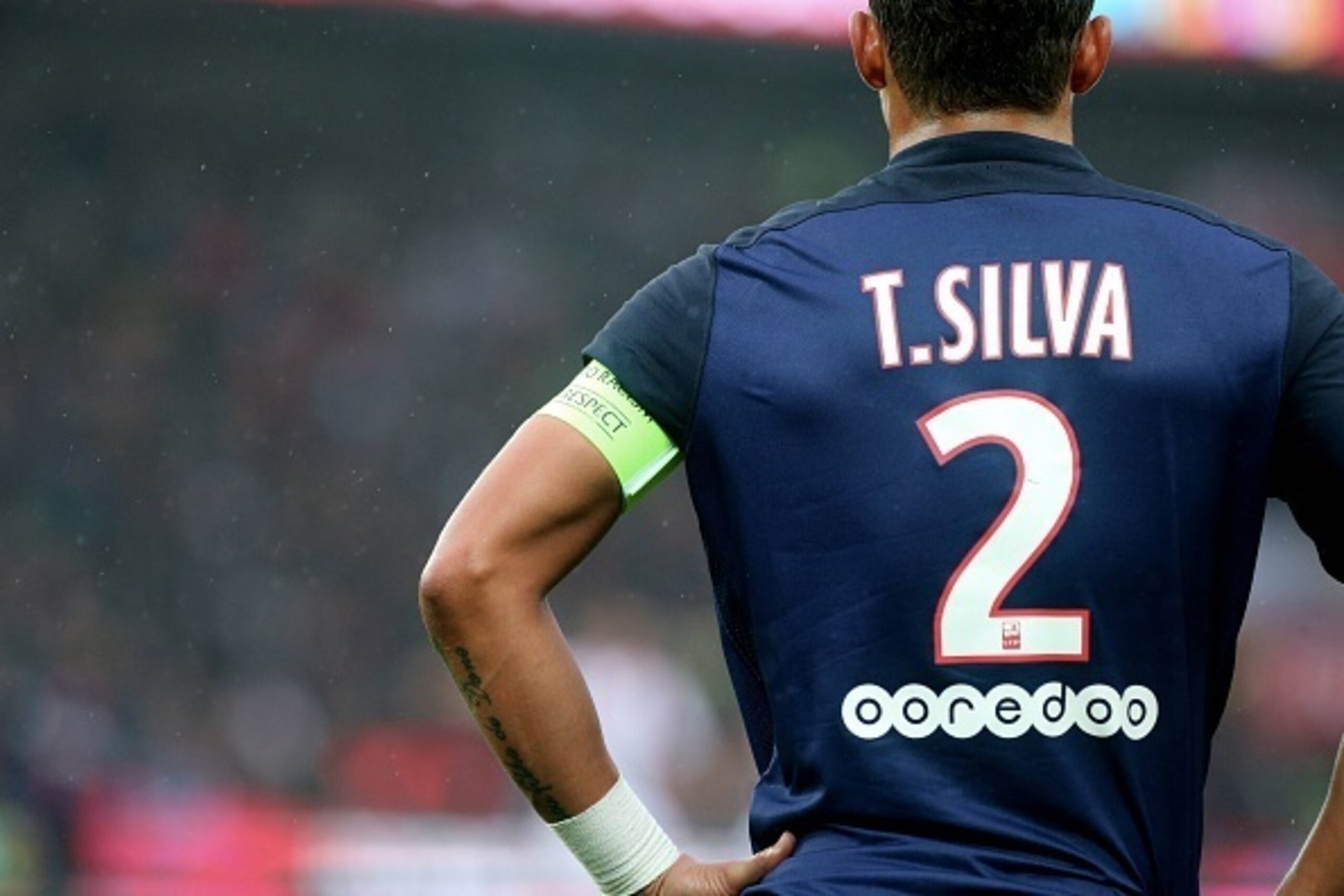 PARIS, FRANCE - APRIL 02:  Captain Thiago Silva of Paris Saint-Germain during the French Ligue 1 match between Paris Saint-Germain and OGC Nice at Parc des Princes on april 02, 2016 in Paris, France.  (Photo by Xavier Laine/Getty Images)