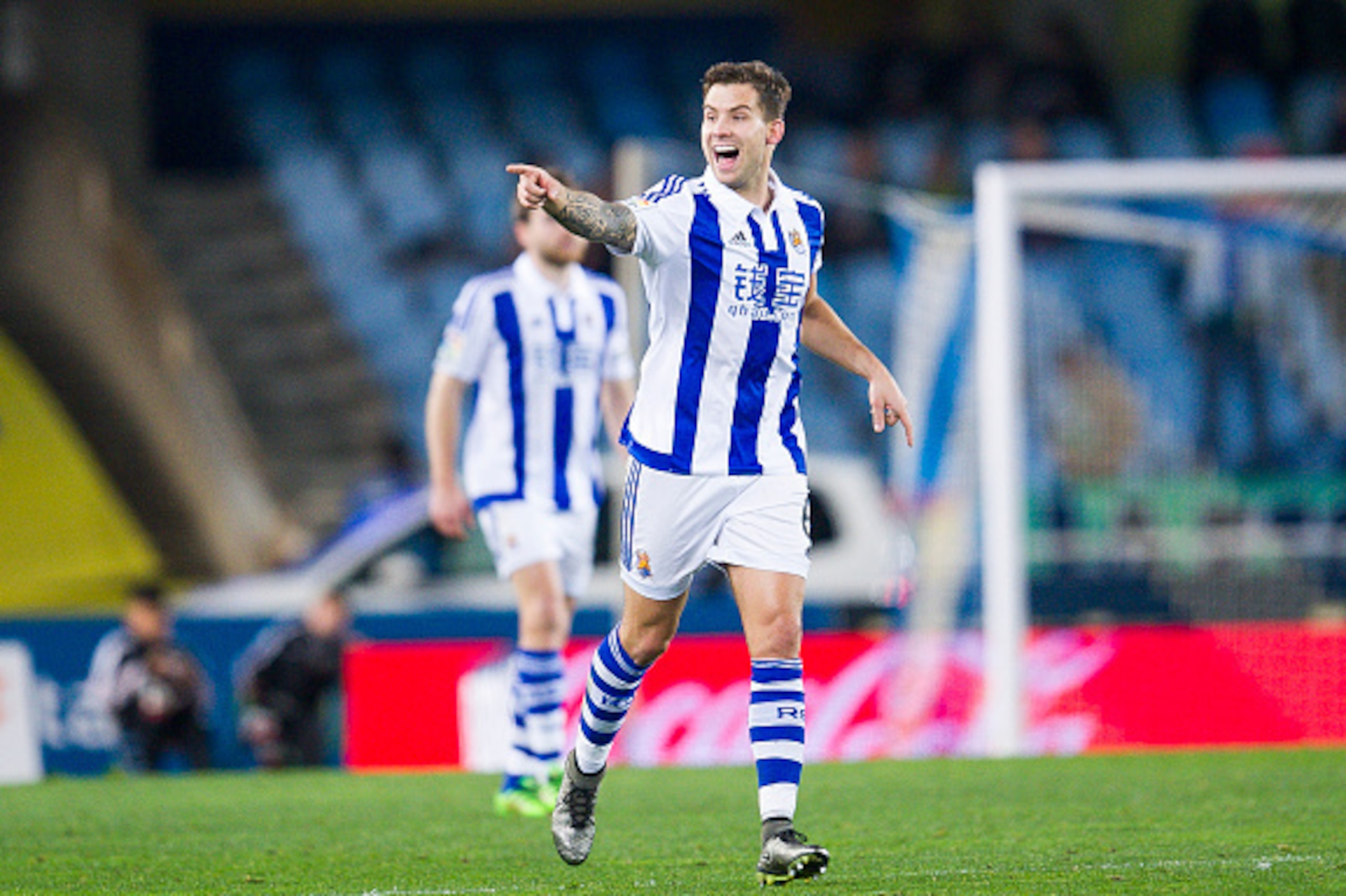 SAN SEBASTIAN, SPAIN - JANUARY 30:  Inigo Martinez of Real Sociedad celebrates after scoring his team's second goal during the La Liga match between Real Sociedad de Futbol and Real Betis Balompie at Estadio Anoeta on January 30, 2016 in San Sebastian, Sp