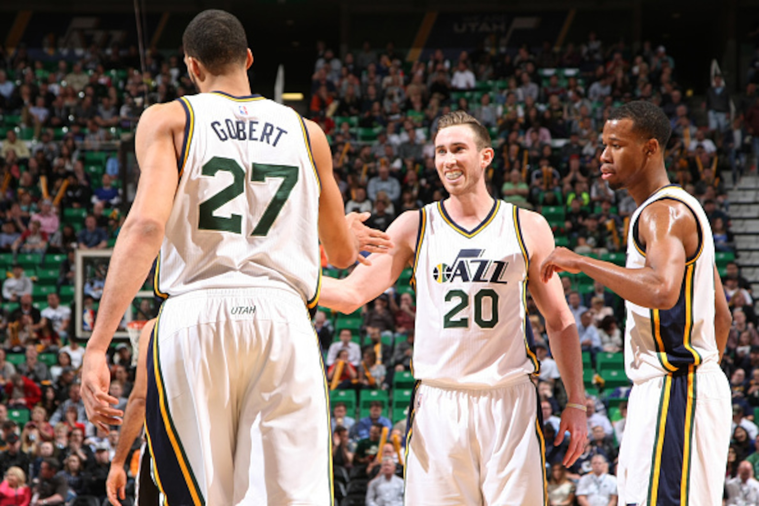 SALT LAKE CITY, UT  - APRIL 5: Gordon Hayward #20 of the Utah Jazz high fives teammates during the game against the San Antonio Spurs  on April 5, 2016 at Vivint Smart Home Arena in Salt Lake City, Utah. NOTE TO USER: User expressly acknowledges and agree