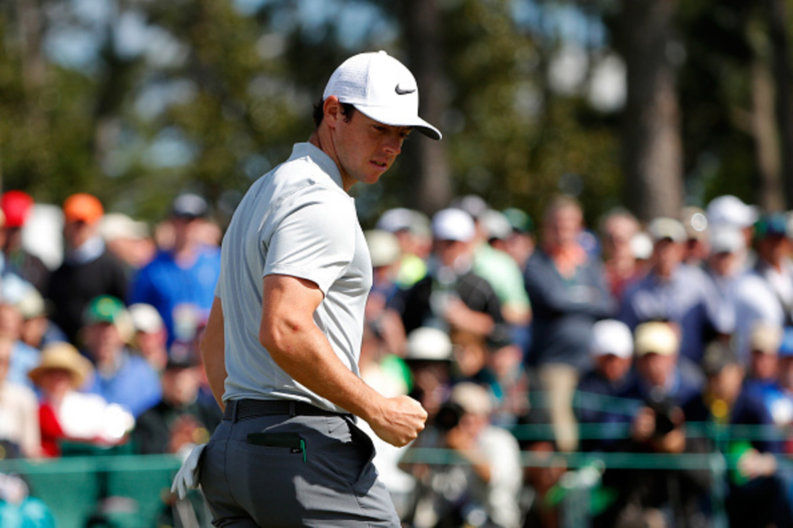 AUGUSTA, GEORGIA - APRIL 08:  Rory McIlroy of Northern Ireland reacts on the 18th hole during the second round of the 2016 Masters Tournament at Augusta National Golf Club on April 8, 2016 in Augusta, Georgia.  (Photo by Kevin C. Cox/Getty Images)