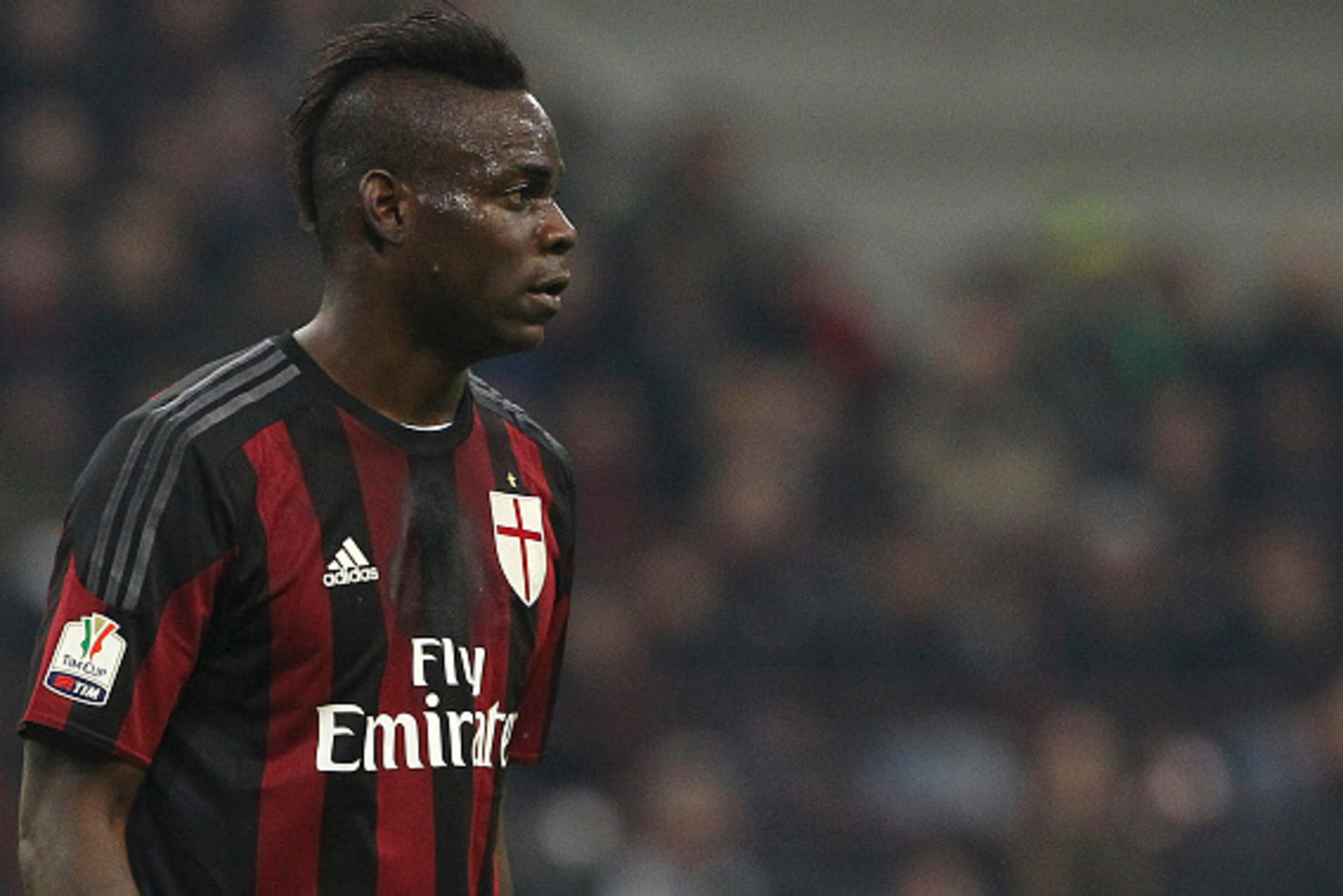 MILAN, ITALY - MARCH 01: Mario Balotelli of AC Milan looks on during the TIM Cup match between AC Milan and US Alessandria at Stadio Giuseppe Meazza on March 1, 2016 in Milan, Italy. (Photo by Marco Luzzani/Getty Images) MILAN, ITALY - MARCH 01: Mario Balotelli of AC Milan looks on during the TIM Cup match between AC Milan and US Alessandria at Stadio Giuseppe Meazza on March 1, 2016 in Milan, Italy. (Photo by Marco Luzzani/Getty Images)