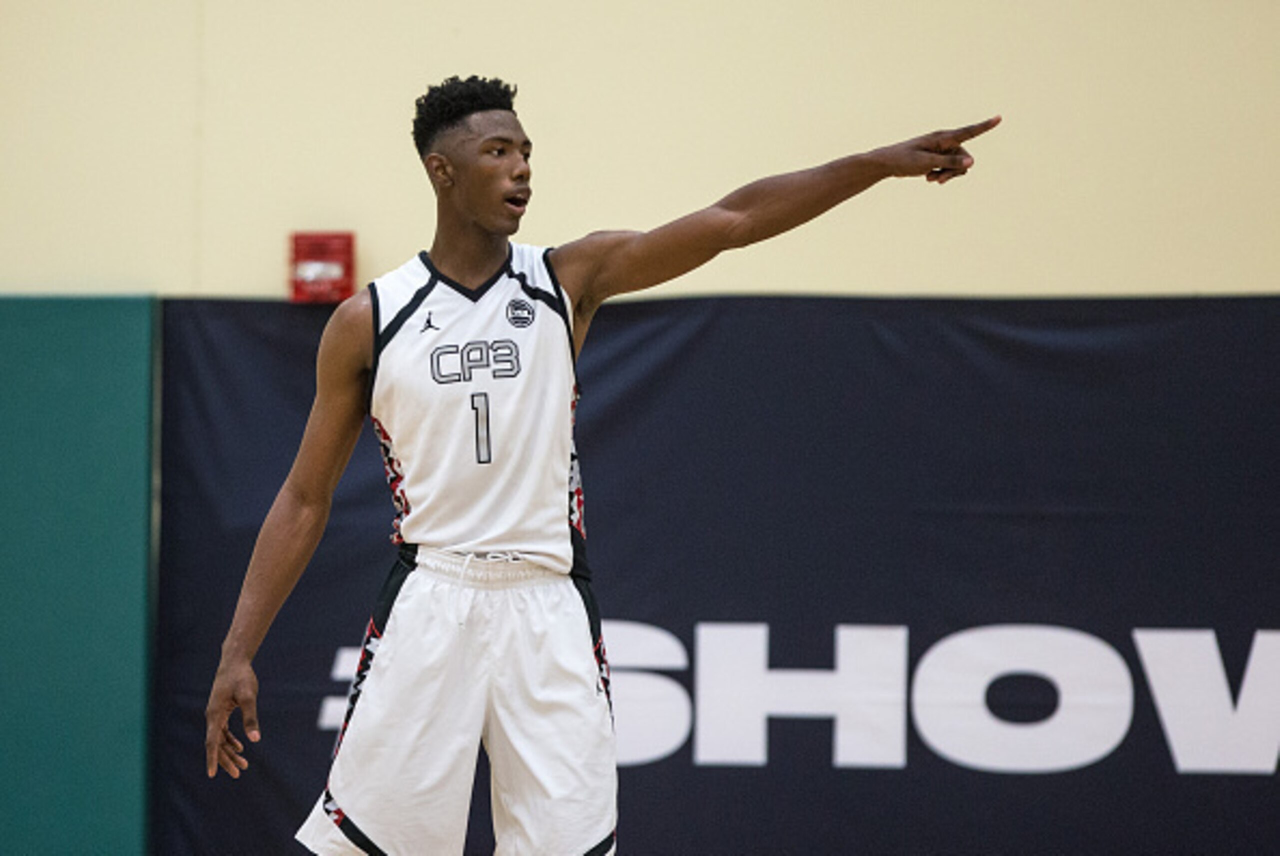 MAPLE GROVE, MN- MAY 23: Harry Giles #1 from Team CP3 and Wesleyan Christian Academy during Session Four of the Nike EYBL on May 23, 2015 at Maple Grove Community Gym in Maple Grove, Minnesota. (Photo by Brace Hemmelgarn/Getty Images)