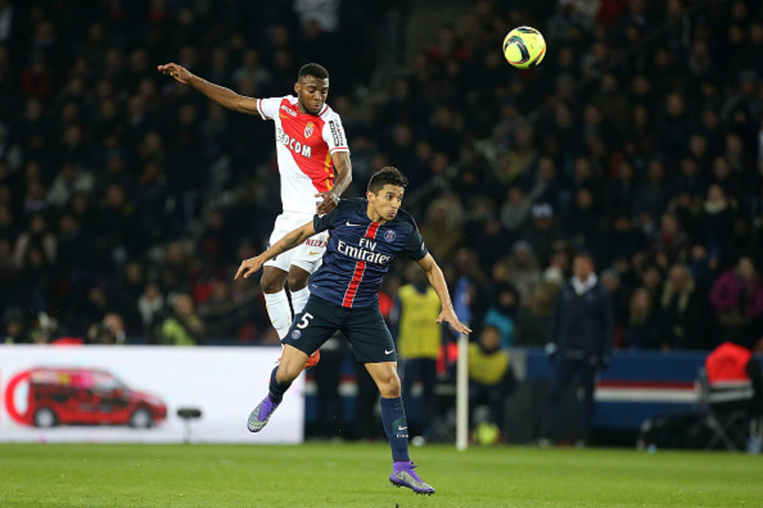 PARIS, FRANCE - MARCH 20: Thomas Lemar of Monaco and Marquinhos of PSG in action during the French Ligue 1 match between Paris Saint-Germain v AS Monaco at Parc des Princes on March 20, 2016 in Paris, France.  (Photo by Jean Catuffe/Getty Images)