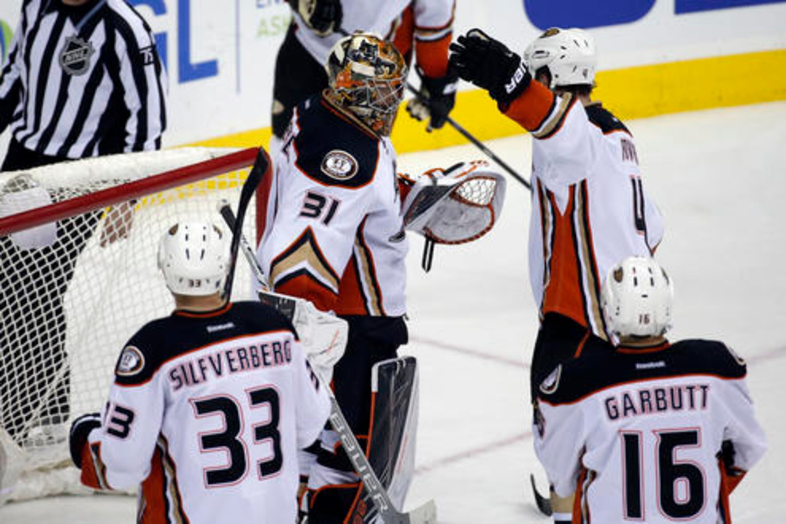 The Ducks earned the Pacific Division title after beating the Capitals Sunday night.