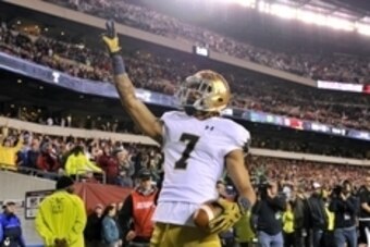 Oct 31, 2015; Philadelphia, PA, USA; Notre Dame Fighting Irish wide receiver Will Fuller (7) reacts after scoring a touchdown against the Temple Owls during the second half at Lincoln Financial Field. Notre Dame won the game 24-20. Mandatory Credit: Derik