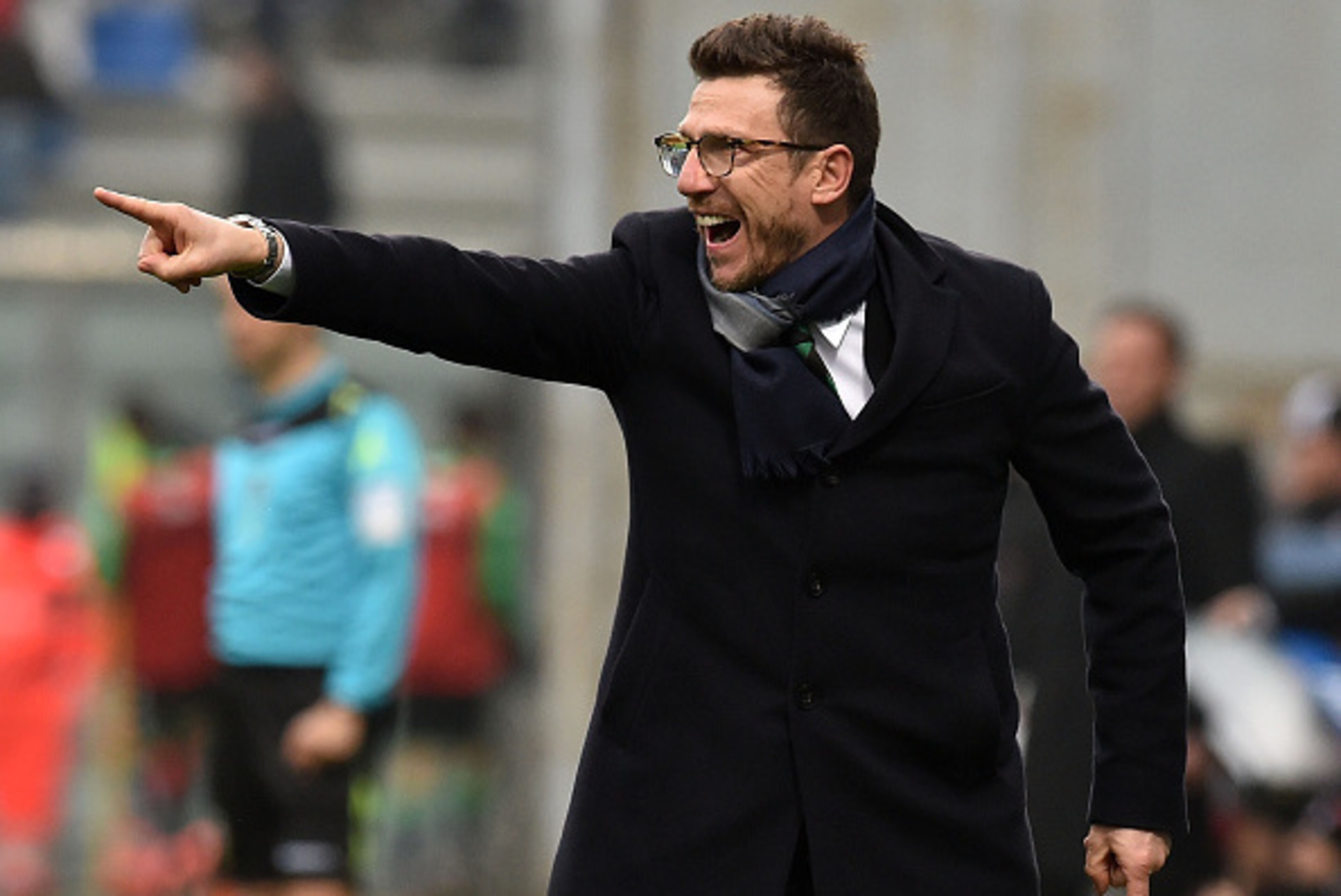 REGGIO NELL'EMILIA, ITALY - MARCH 06:  Eusebio Di Francesco head coach of US Sassuolo Calcio during the Serie A match between US Sassuolo Calcio and AC Milan at Mapei Stadium - Città del Tricolore on March 6, 2016 in Reggio nell'Emilia, Italy.  (Photo by 