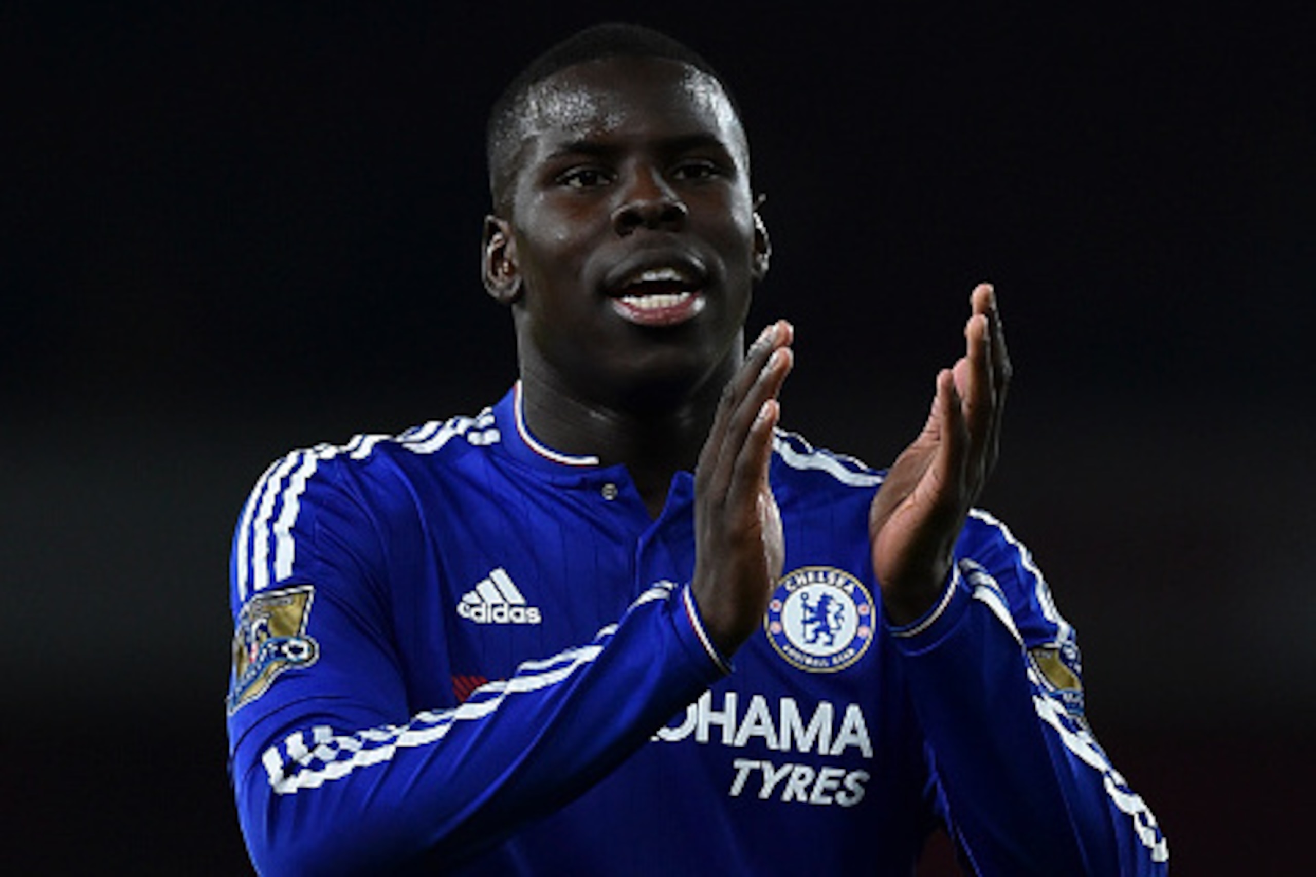 Chelsea's French defender Kurt Zouma applauds supporters after the English Premier League football match between Arsenal and Chelsea at the Emirates Stadium in London on January 24, 2016. Chelsea won the game 1-0. AFP PHOTO / BEN STANSALL
/ AFP / BEN ST Chelsea's French defender Kurt Zouma applauds supporters after the English Premier League football match between Arsenal and Chelsea at the Emirates Stadium in London on January 24, 2016. Chelsea won the game 1-0. AFP PHOTO / BEN STANSALL
/ AFP / BEN ST