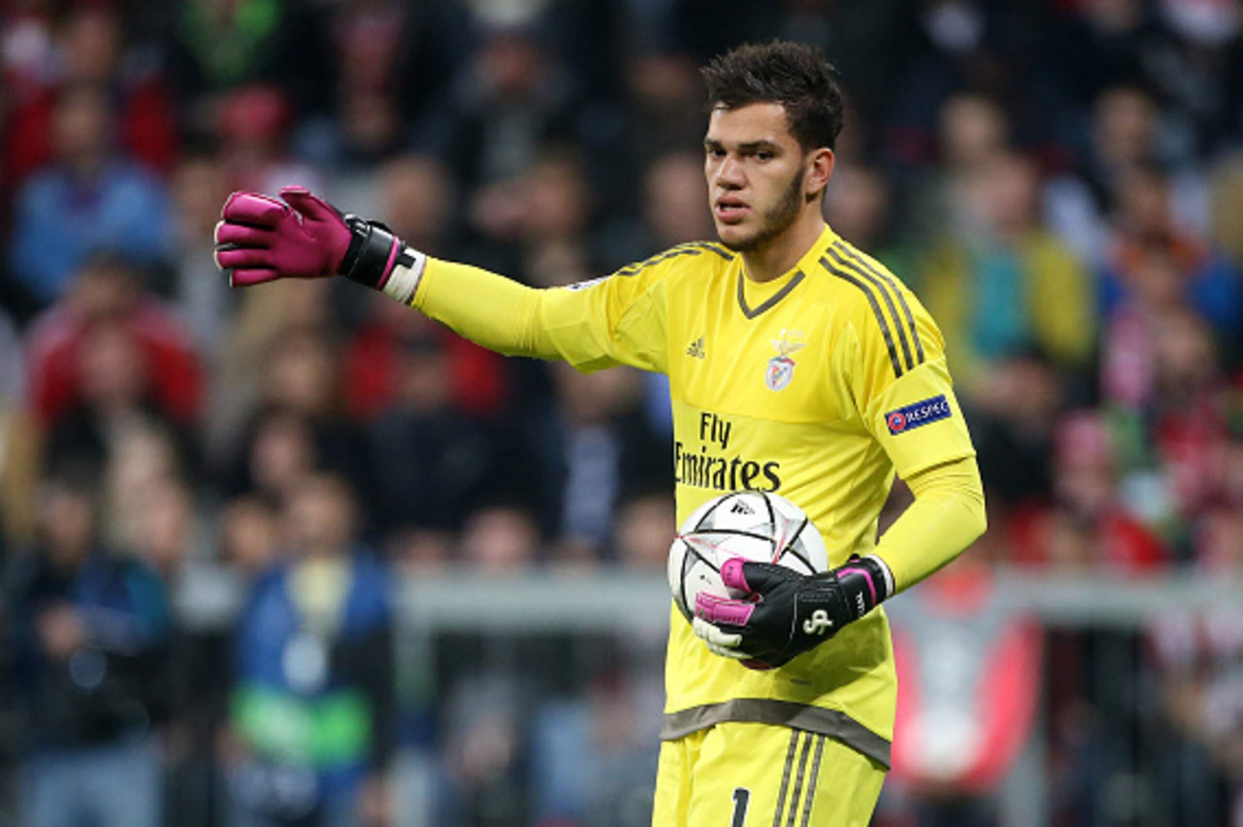MUNICH, GERMANY - APRIL 5: Goalkeeper of Benfica Ederson Santana de Moraes in action during the UEFA Champions League quarter final first leg match between FC Bayern Muenchen (Bayern Munich) and SL Benfica Lisbon at Allianz Arena on April 5, 2016 in Munic