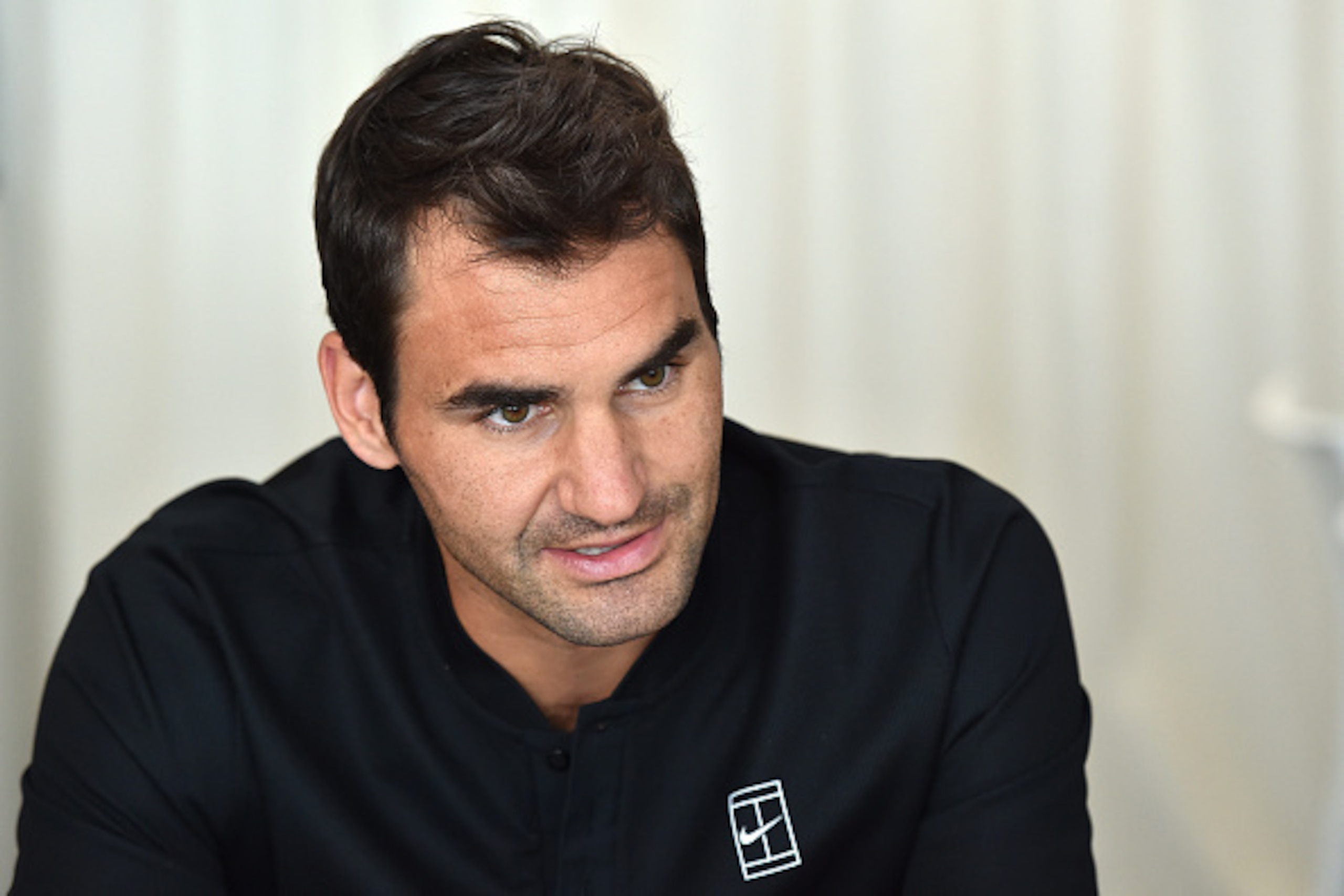 MONTE-CARLO, MONACO - APRIL 10: Roger Federer of Switzerland speaks with journalist during media day during day One of the ATP Monte Carlo Masters, at the Monte-Carlo Country Club on April 10, 2016 in Monte-Carlo, Monaco. (Photo by Valerio Pennicino/Get MONTE-CARLO, MONACO - APRIL 10: Roger Federer of Switzerland speaks with journalist during media day during day One of the ATP Monte Carlo Masters, at the Monte-Carlo Country Club on April 10, 2016 in Monte-Carlo, Monaco. (Photo by Valerio Pennicino/Get