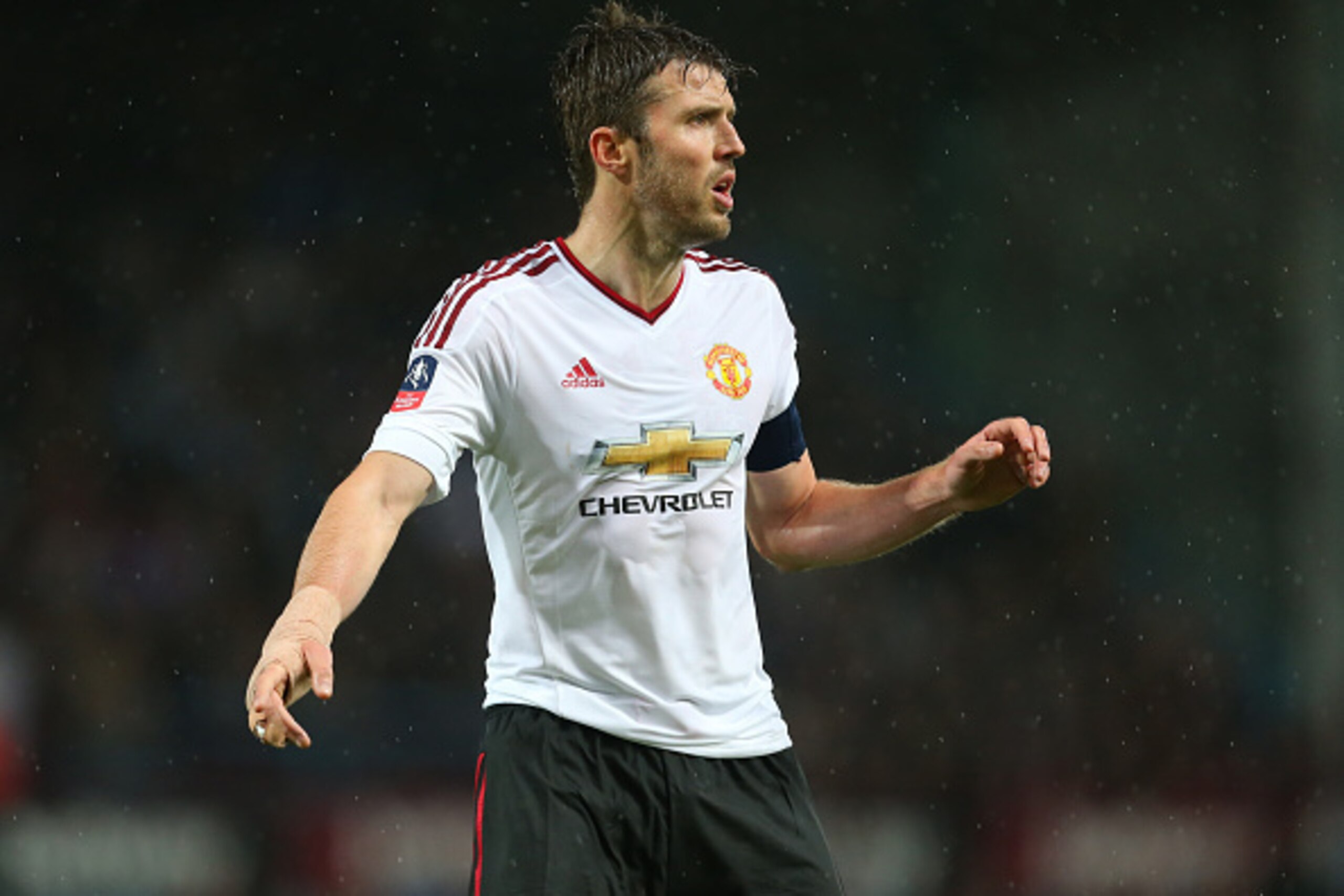 LONDON, ENGLAND - APRIL 13: Michael Carrick of Manchester United during the Emirates FA Cup Sixth Round Replay match between West Ham United and Manchester United at Boleyn Ground on April 13, 2016 in London, England. (Photo by Catherine Ivill - AMA/Getty