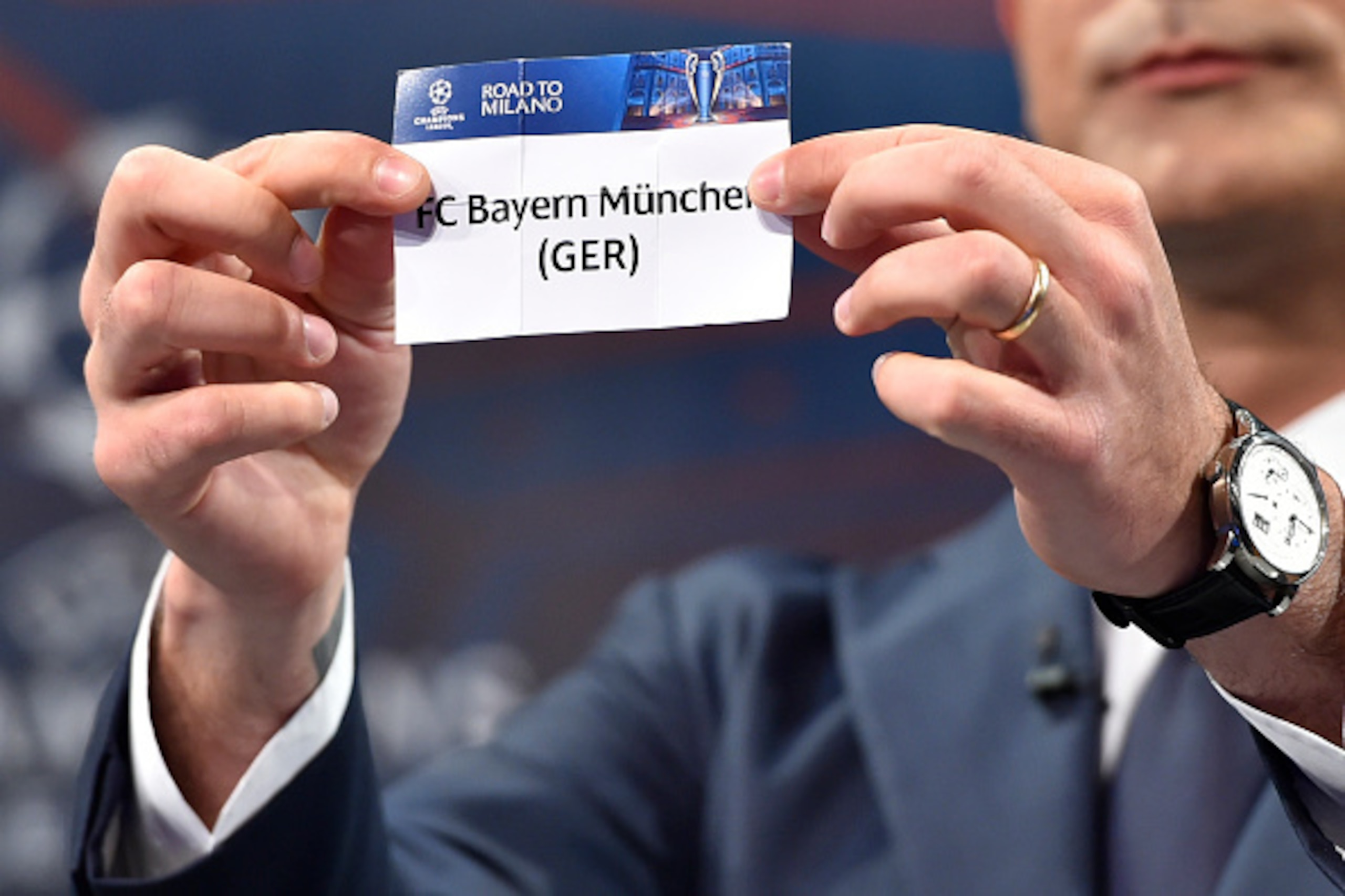 A picture shows the name of Bayern Munich during the semi-final draw for the UEFA Champions League at the UEFA headquarters in Nyon on April 15, 2016.   AFP PHOTO / FABRICE COFFRINI / AFP / FABRICE COFFRINI        (Photo credit should read FABRICE COFFRIN