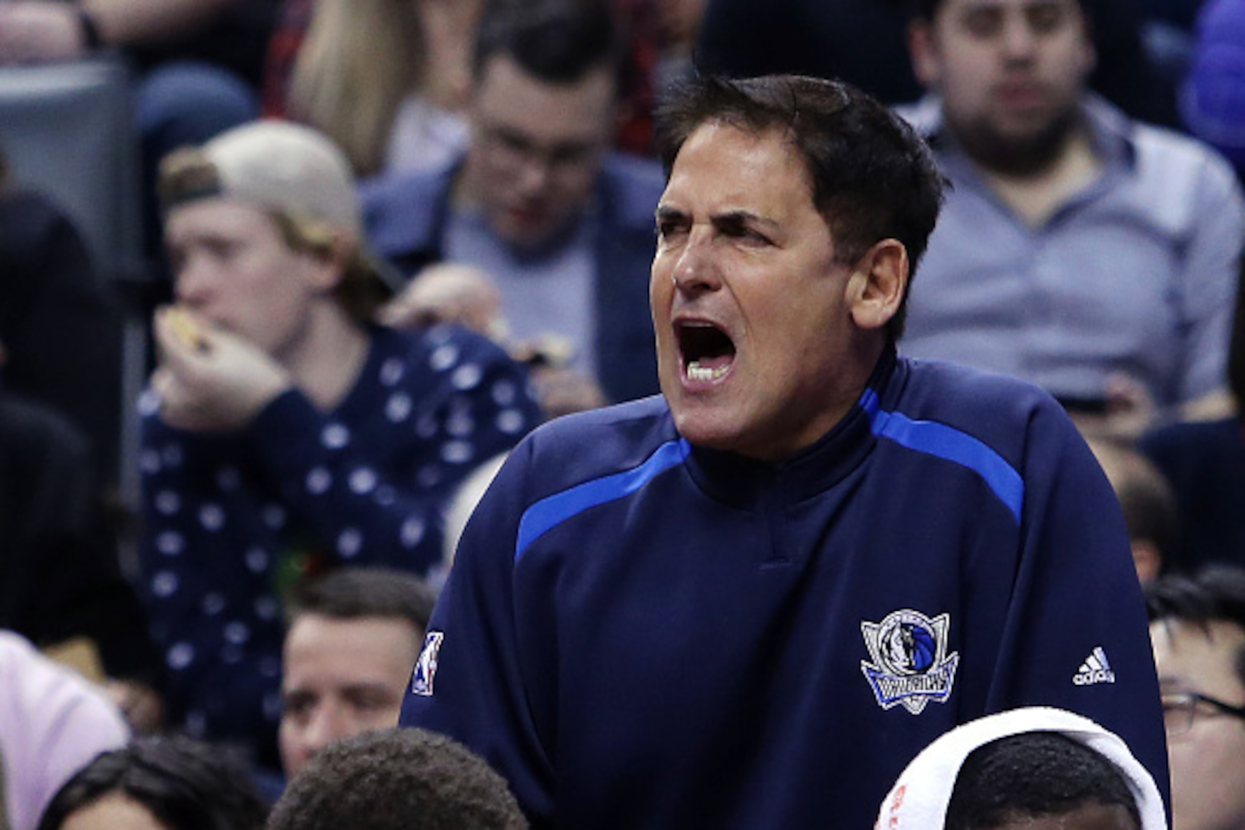 TORONTO, ON - DECEMBER 22:  Dallas Mavericks Owner Mark Cuban shouts from the bench during an NBA game against the Toronto Raptors at the Air Canada Centre on December 22, 2015 in Toronto, Ontario, Canada.  NOTE TO USER: User expressly acknowledges and ag