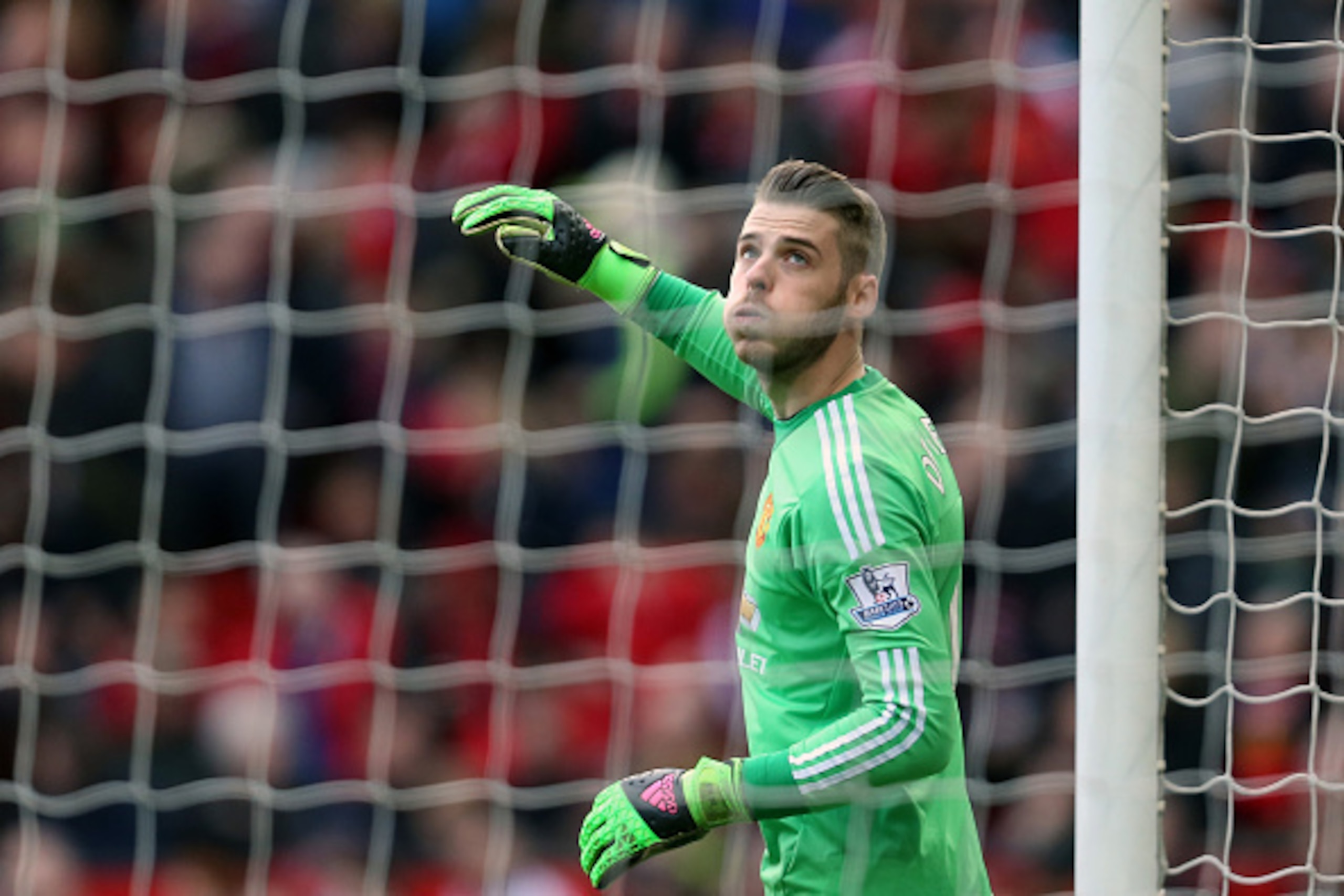 MANCHESTER, ENGLAND - APRIL 16: David de Gea of Manchester United during the Barclays Premier League match between Manchester United and Aston Villa at Old Trafford on April 16, 2016 in Manchester, England (Photo by James Baylis - AMA/Getty Images)