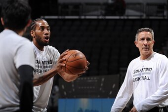 SAN ANTONIO, TX - MARCH 19:  Kawhi Leonard #2 of the San Antonio Spurs warms up before the game against the Golden State Warriors on March 19, 2016 at the AT&T Center in San Antonio, Texas. NOTE TO USER: User expressly acknowledges and agrees that, by dow