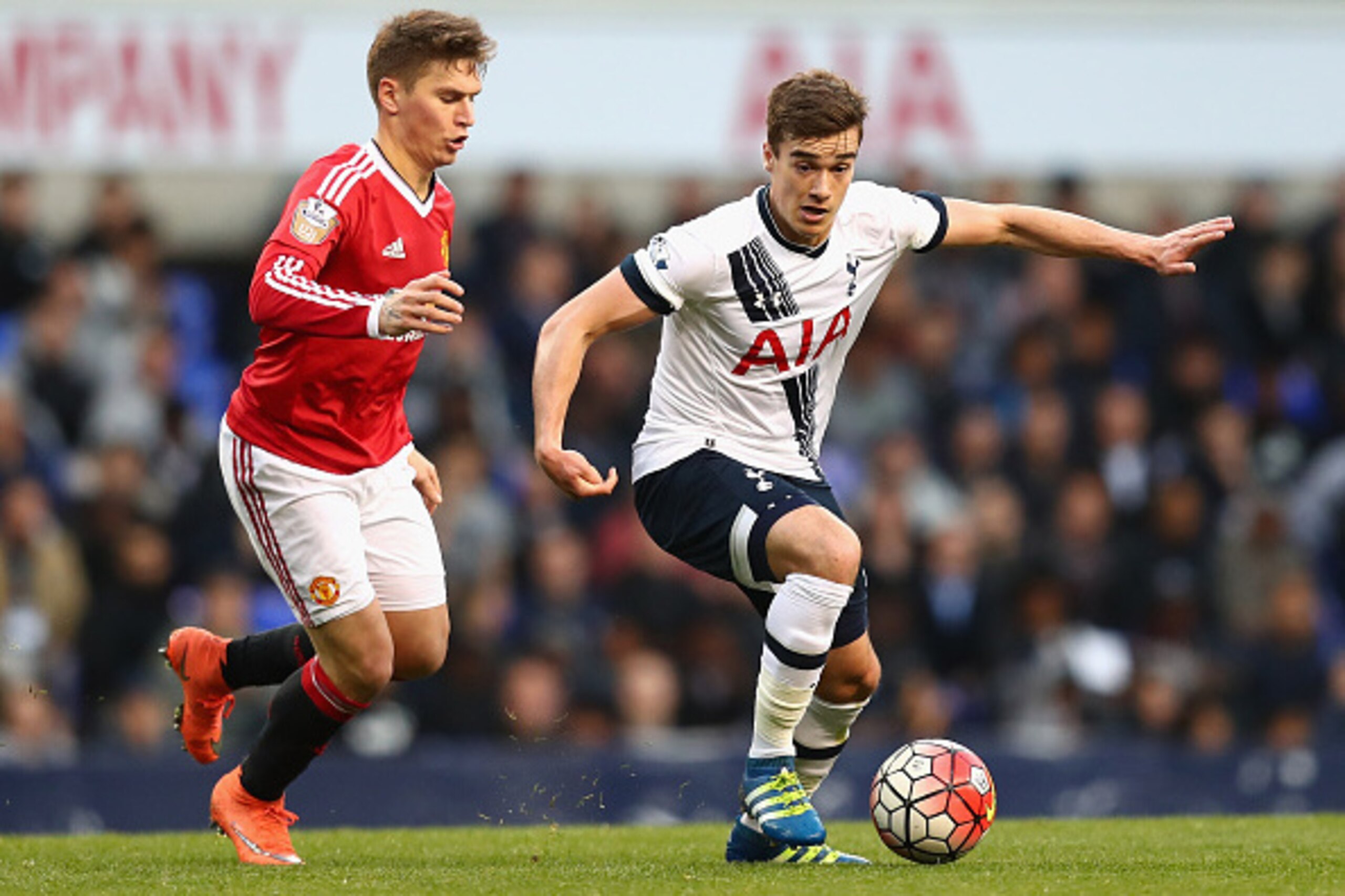 LONDON, ENGLAND - APRIL 19:  Harry Winks of Spurs in action during the U21 Barclays Premier League match between Tottenham Hotspur and Manchester United at White Hart Lane on April 19, 2016 in London, England.  (Photo by Julian Finney/Getty Images)