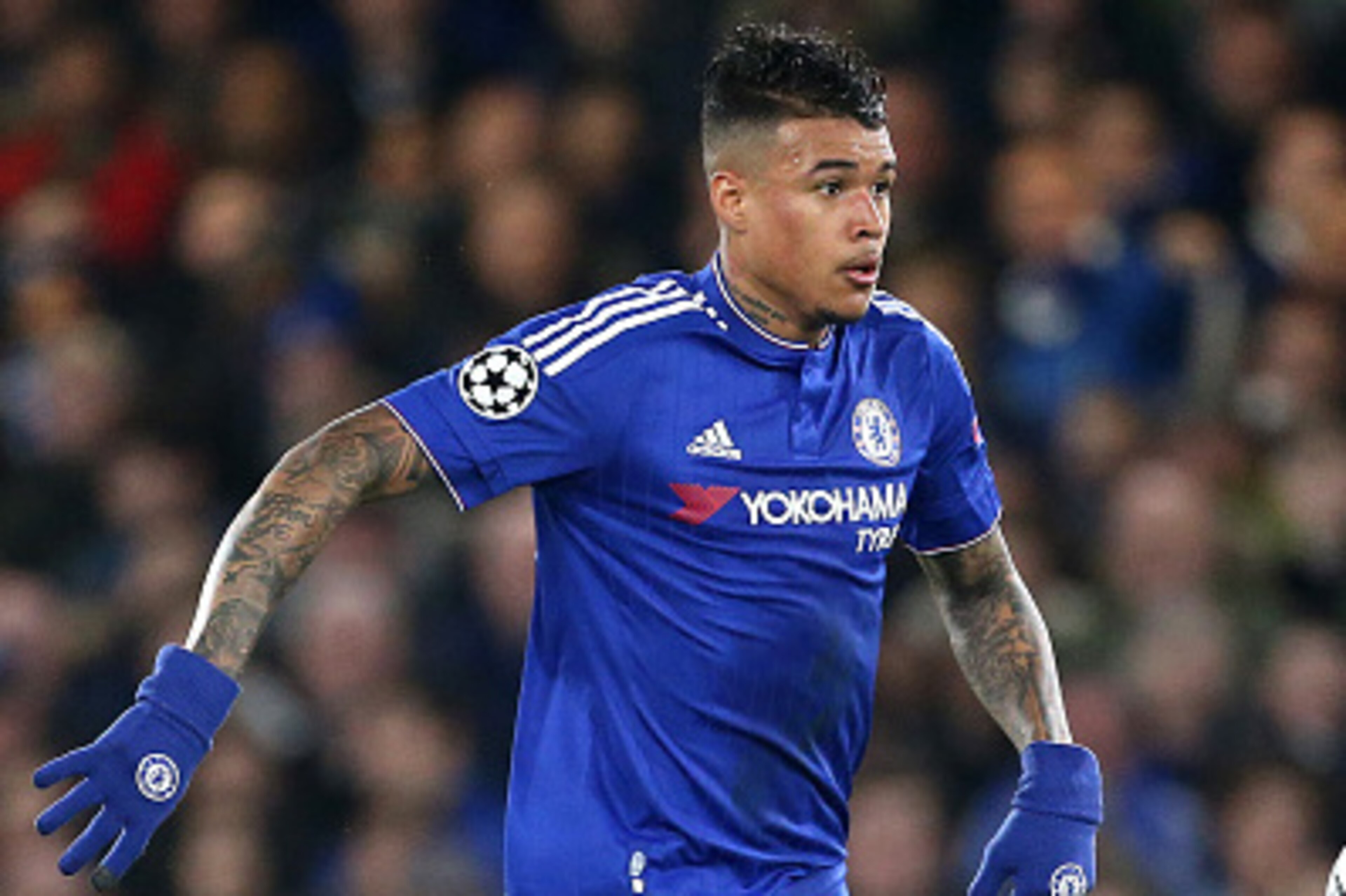 LONDON, ENGLAND - MARCH 9: Robert Kenedy Nunes do Nascimento aka Kenedy of Chelsea in action during during the UEFA Champions League round of 16 second leg match between Chelsea FC and Paris Saint-Germain at Stamford Bridge stadium on March 9, 2016 in Lon