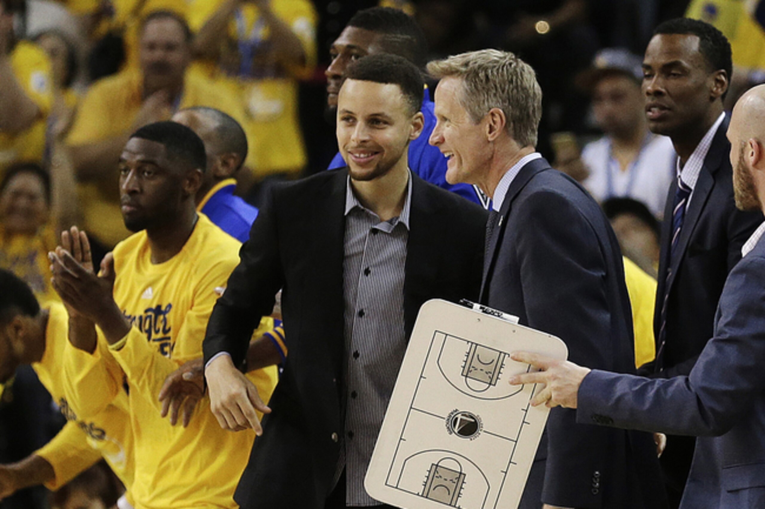 Stephen Curry's injury moved Monday's point spread from 13 to 8.5. Curry's absence usually shifts the spread five points, which is rare.