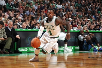 BOSTON - NOVEMBER 17:  Nate Robinson #4 of the Boston Celtics controls the ball during a game against the Washington Wizards on November 17, 2010 at the TD Garden in Boston, Massachusetts.  NOTE TO USER: User expressly acknowledges and agrees that, by dow