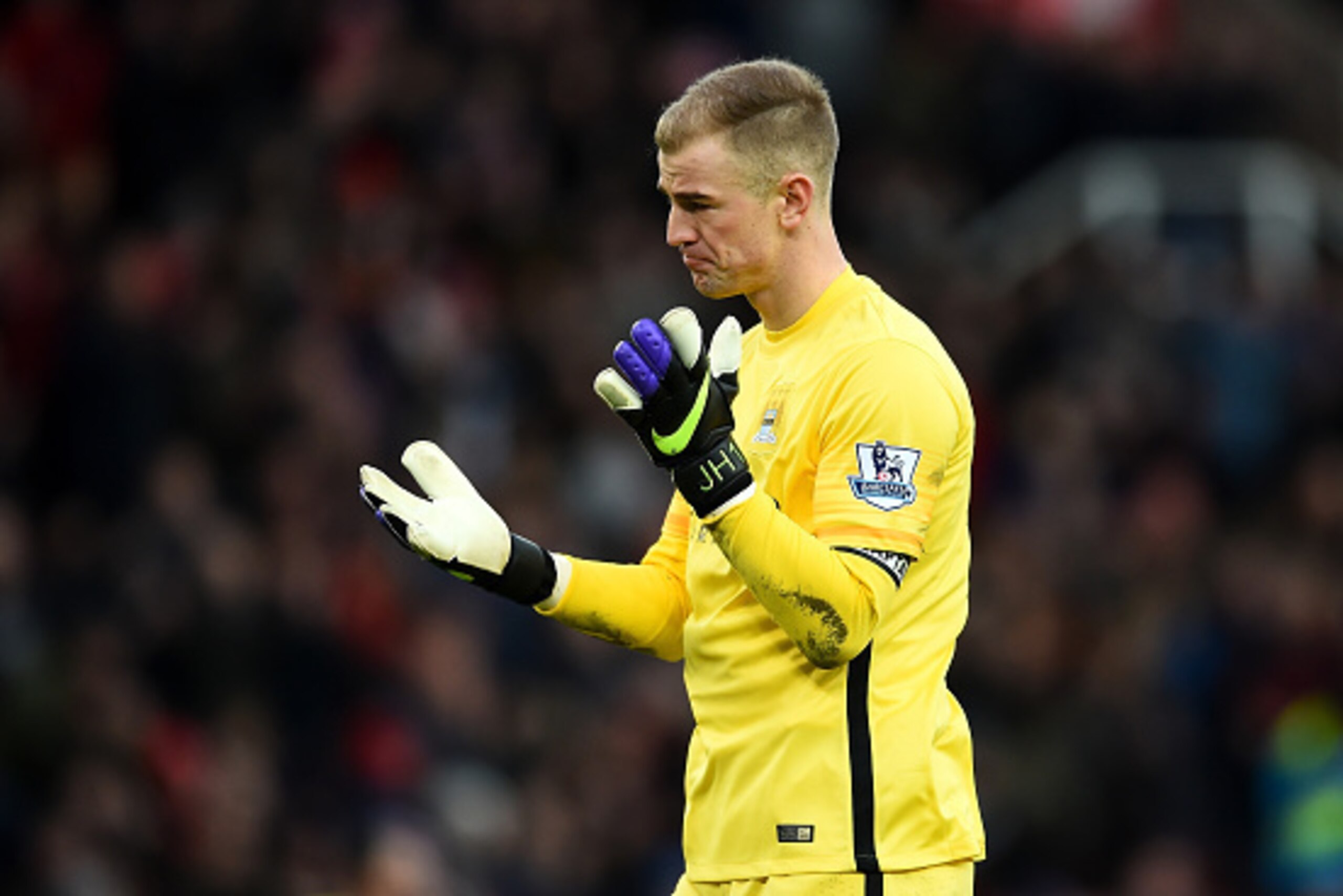 STOKE ON TRENT, ENGLAND - DECEMBER 05:  Joe Hart of Manchester City shows his dejection after the Barclays Premier League match between Stoke City and Manchester City at Britannia Stadium on December 5, 2015 in Stoke on Trent, England.  (Photo by Laurence