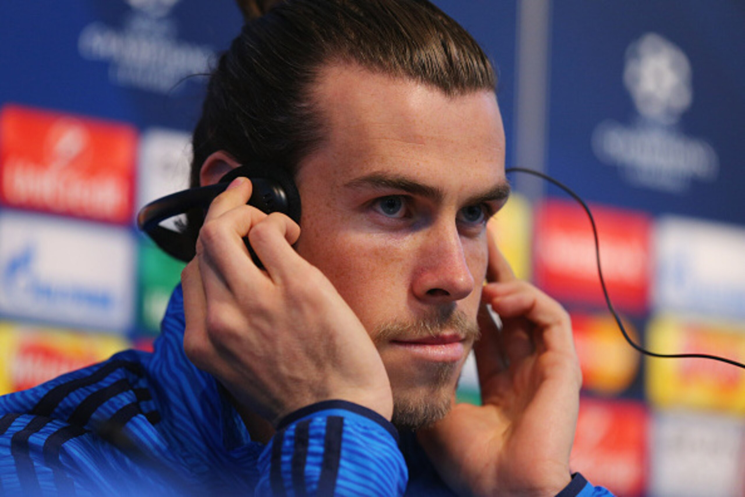 MANCHESTER, ENGLAND - APRIL 25:  Gareth Bale looks on during a Real Madrid press conference on the eve of their UEFA Champions League semi final first leg match against Manchester City at the Etihad Stadium on April 25, 2016 in Manchester, United Kingdom.