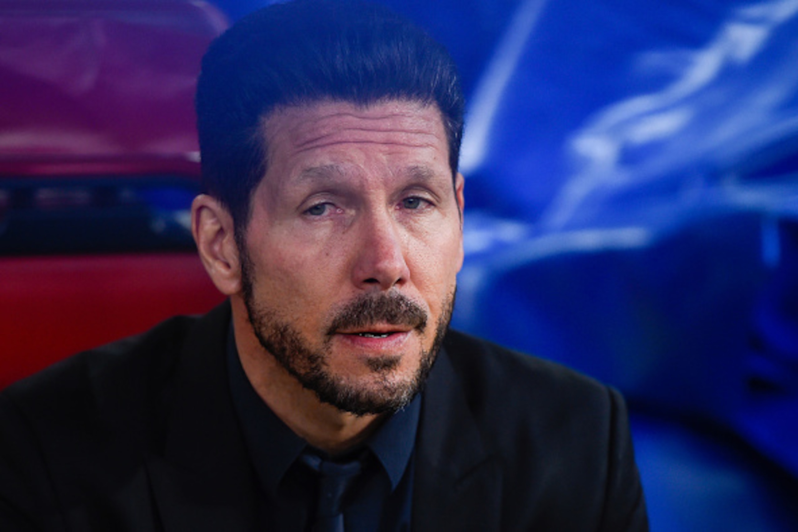 MADRID, SPAIN - APRIL 27:  Head coach Diego Pablo Simeone of Club Atletico de Madrid looks on during the UEFA Champions League semi final first leg match between Club Atletico de Madrid and FC Bayern Muenchen at Vincente Calderon on April 27, 2016 in Madr