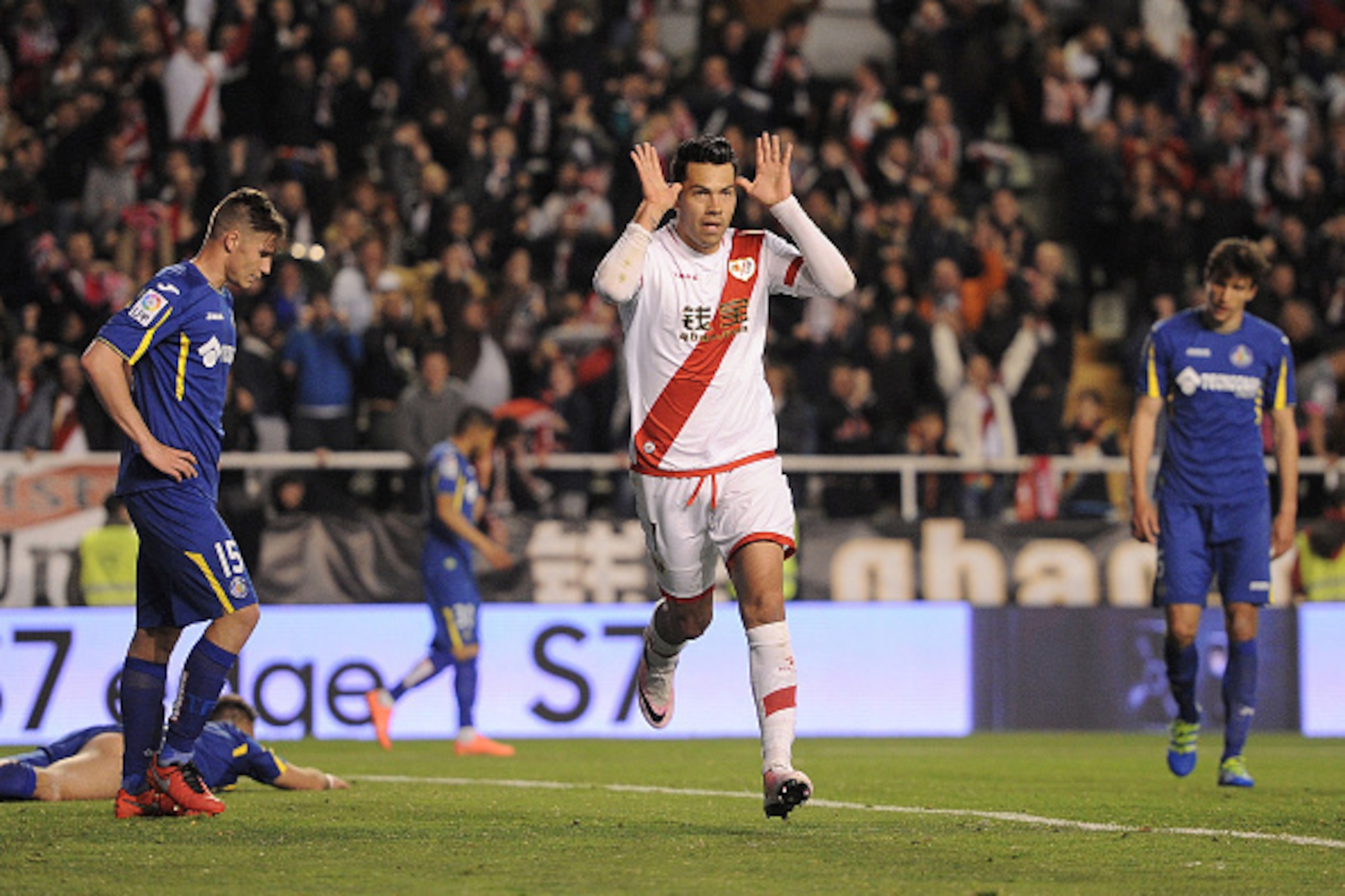 MADRID, SPAIN - APRIL 01:  Nicolas Ladislao 'Miku' of Rayo Vallecano de Madrid celebrates after scoring his team's 2nd goal after having a goal disallowed earlier during the La Liga match between Rayo Vallecano and Getafe CF at Estadio de Vallecas on Apri