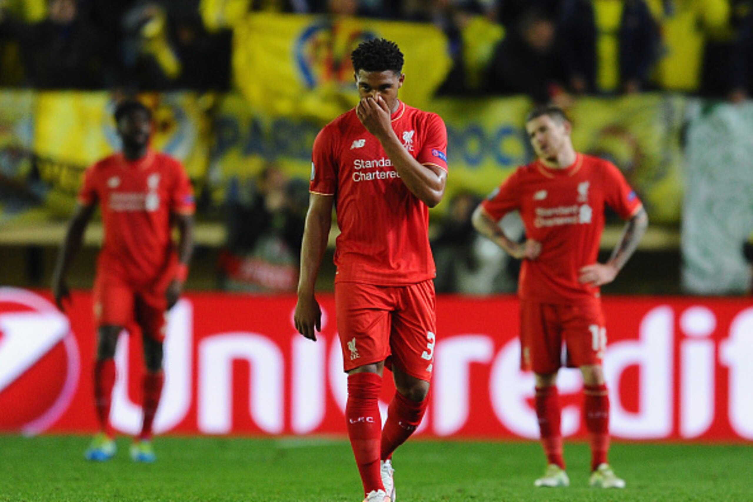 VILLARREAL, SPAIN - APRIL 28:  Jordon Ibe of Liverpool looks dejected as Adrian Lopez of Villarreal scores their first goal during the UEFA Europa League semi final first leg match between Villarreal CF and Liverpool at Estadio El Madrigal on April 28, 20