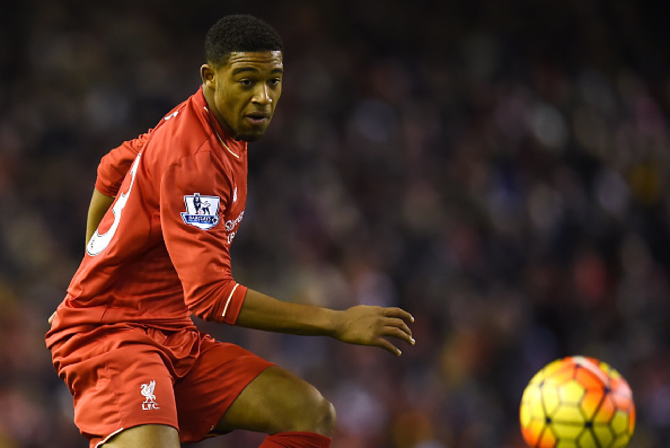 Liverpool's English midfielder Jordon Ibe watches the ball during the English Premier League football match between Liverpool and Swansea City at the Anfield stadium in Liverpool, north-west England on November 29, 2015. / AFP / PAUL ELLIS (Phot Liverpool's English midfielder Jordon Ibe watches the ball during the English Premier League football match between Liverpool and Swansea City at the Anfield stadium in Liverpool, north-west England on November 29, 2015. / AFP / PAUL ELLIS (Phot