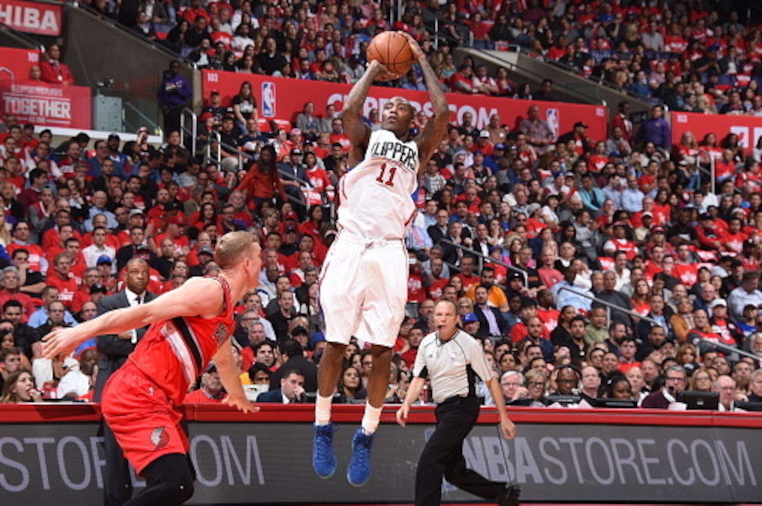 LOS ANGELES, CA - APRIL 27: Jamal Crawford #11 of the Los Angeles Clippers shoots the ball against the Portland Trail Blazers in Game Five of the Western Conference Quarterfinals on April 27, 2016 at STAPLES Center in Los Angeles, California. NOTE TO USE LOS ANGELES, CA - APRIL 27: Jamal Crawford #11 of the Los Angeles Clippers shoots the ball against the Portland Trail Blazers in Game Five of the Western Conference Quarterfinals on April 27, 2016 at STAPLES Center in Los Angeles, California. NOTE TO USE
