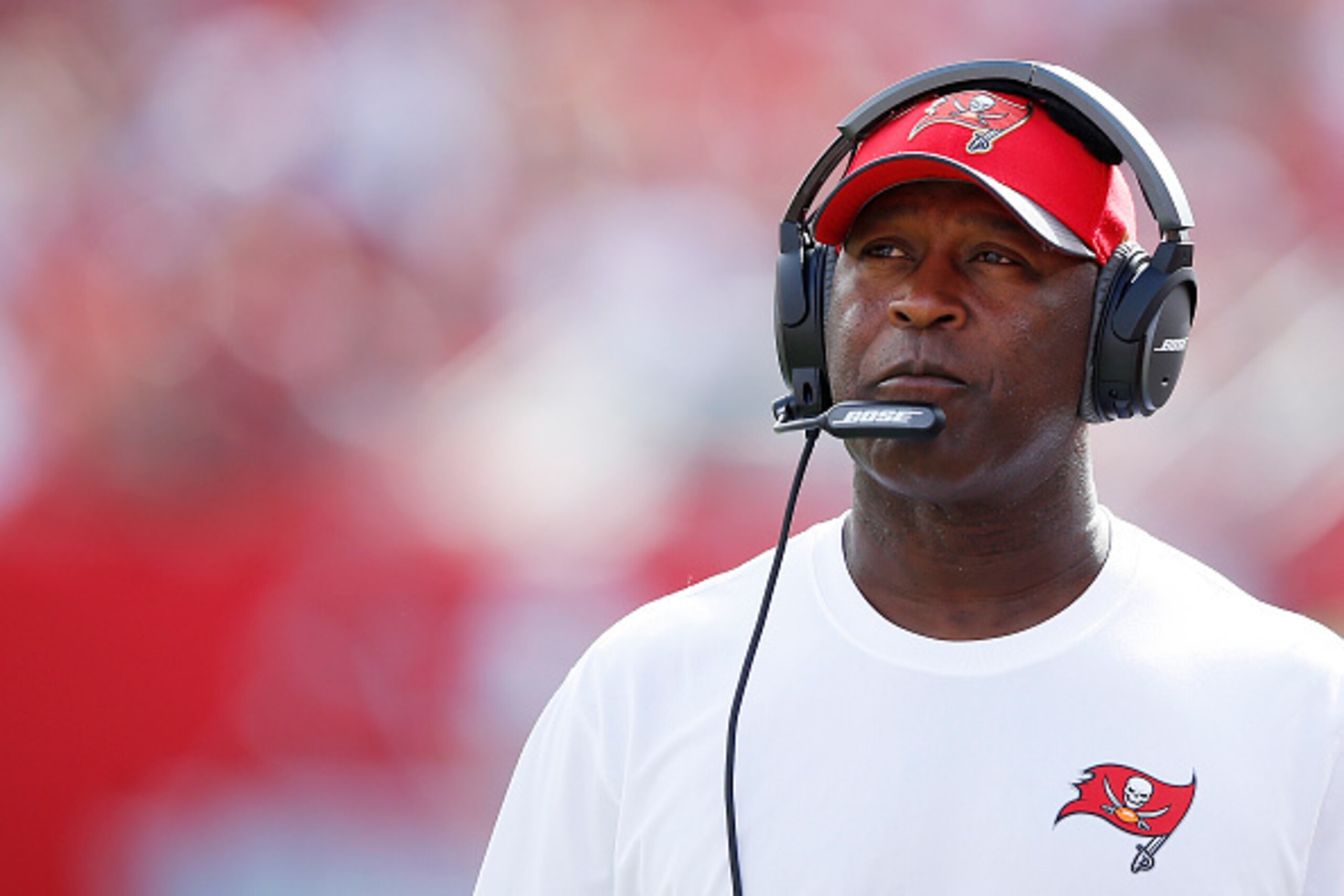TAMPA, FL - DECEMBER 27: Head coach Lovie Smith of the Tampa Bay Buccaneers looks on against the Chicago Bears during the game at Raymond James Stadium on December 27, 2015 in Tampa, Florida. The Bears defeated the Buccaneers 26-21. (Photo by Joe Robbins/