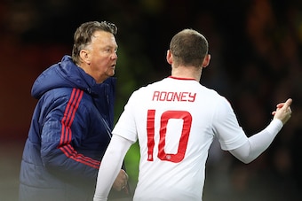 LONDON, ENGLAND - APRIL 13:  Wayne Rooney of Manchester United talks to Louis van Gaal, manager of Manchester United during The Emirates FA Cup, sixth round replay between West Ham United and Manchester United at the Boleyn Ground on April 13, 2016 in Lon