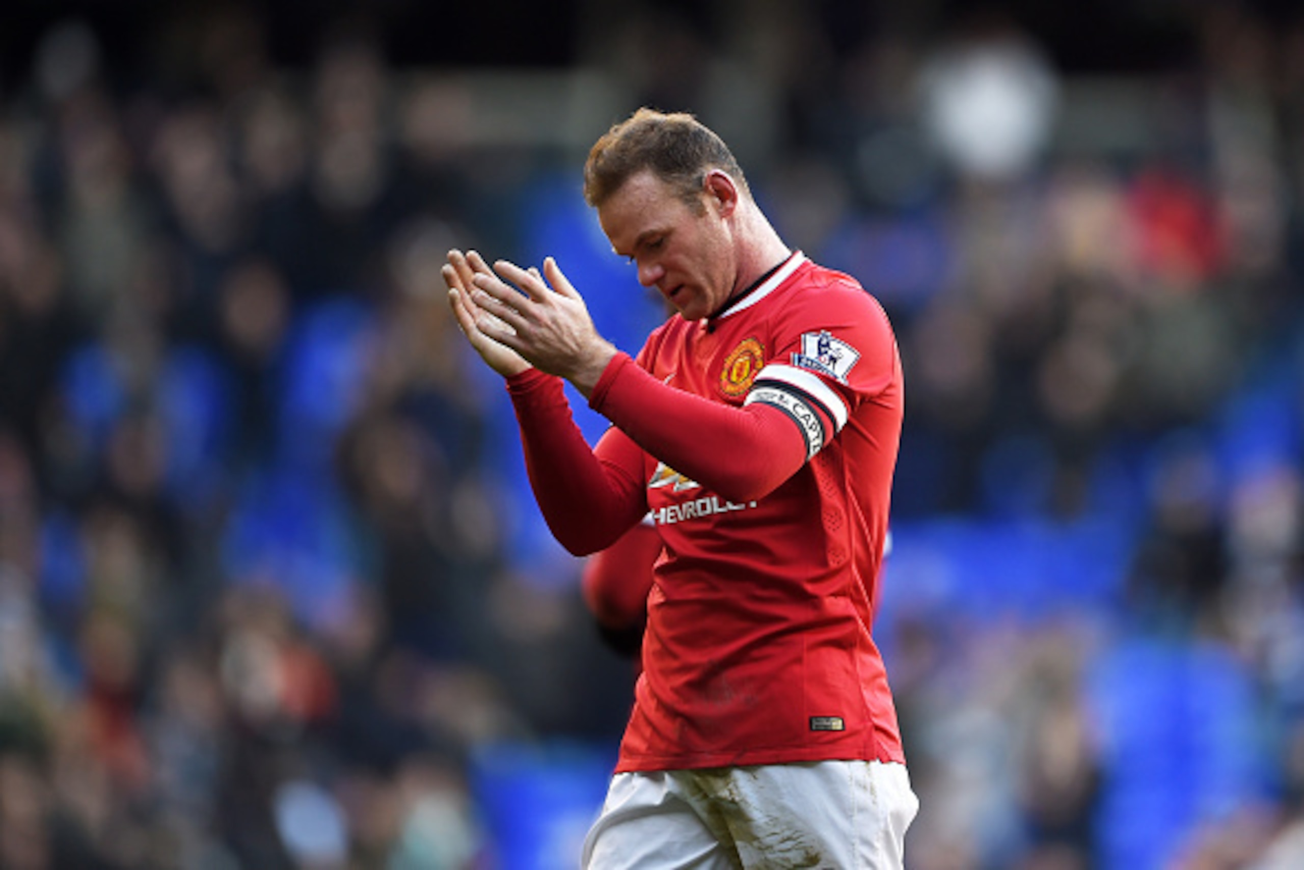 LONDON, ENGLAND - DECEMBER 28:  Wayne Rooney of Manchester United appaluds the travelling fans following their team's 0-0 defeat during the Barclays Premier League match between Tottenham Hotspur and Manchester United at White Hart Lane on December 28, 20