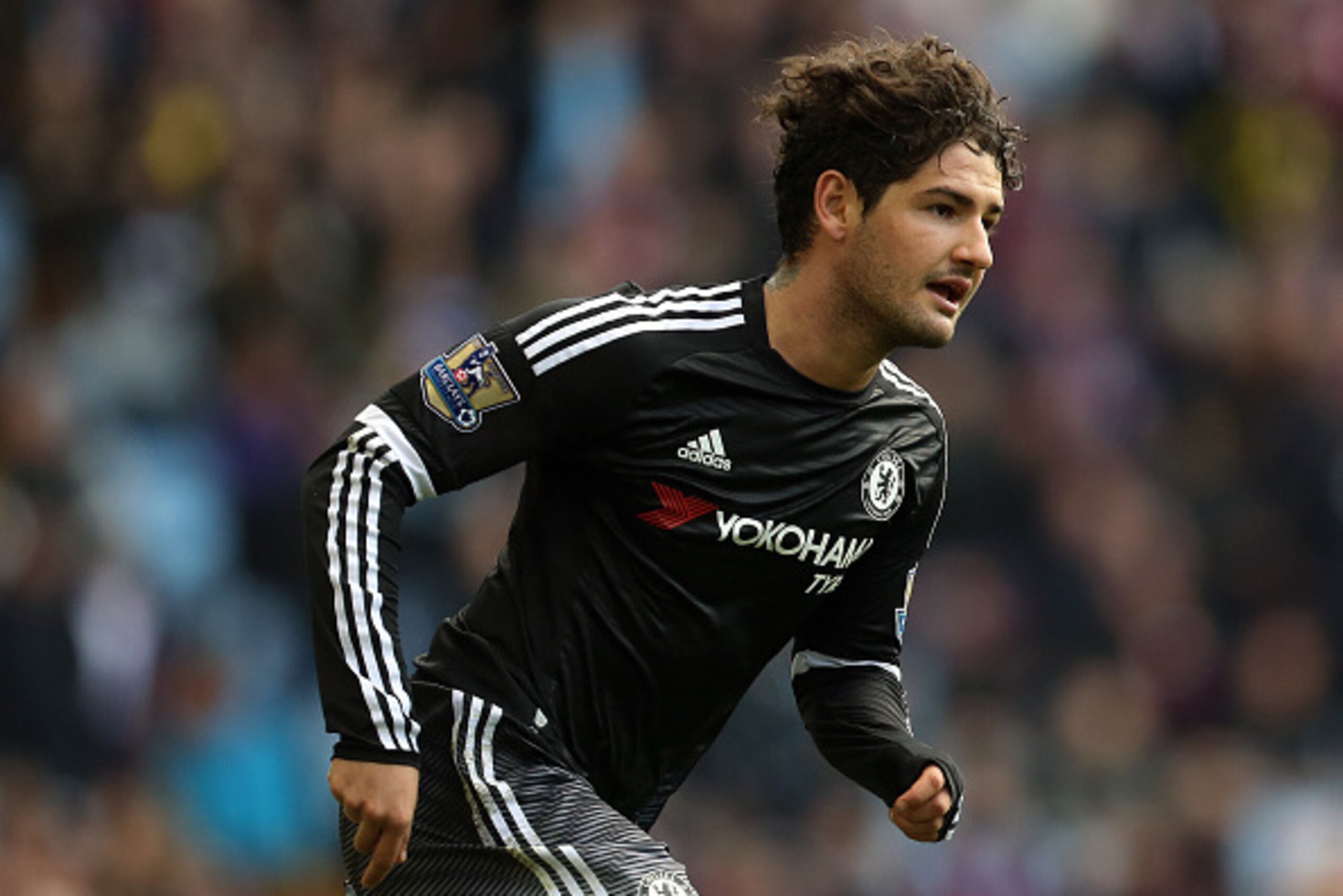 BIRMINGHAM, ENGLAND - APRIL 02: Alexandre Pato of Chelsea during the Barclays Premier League match between Aston Villa and Chelsea at Villa Park on April 2, 2016 in Birmingham, England. (Photo by James Baylis - AMA/Getty Images)