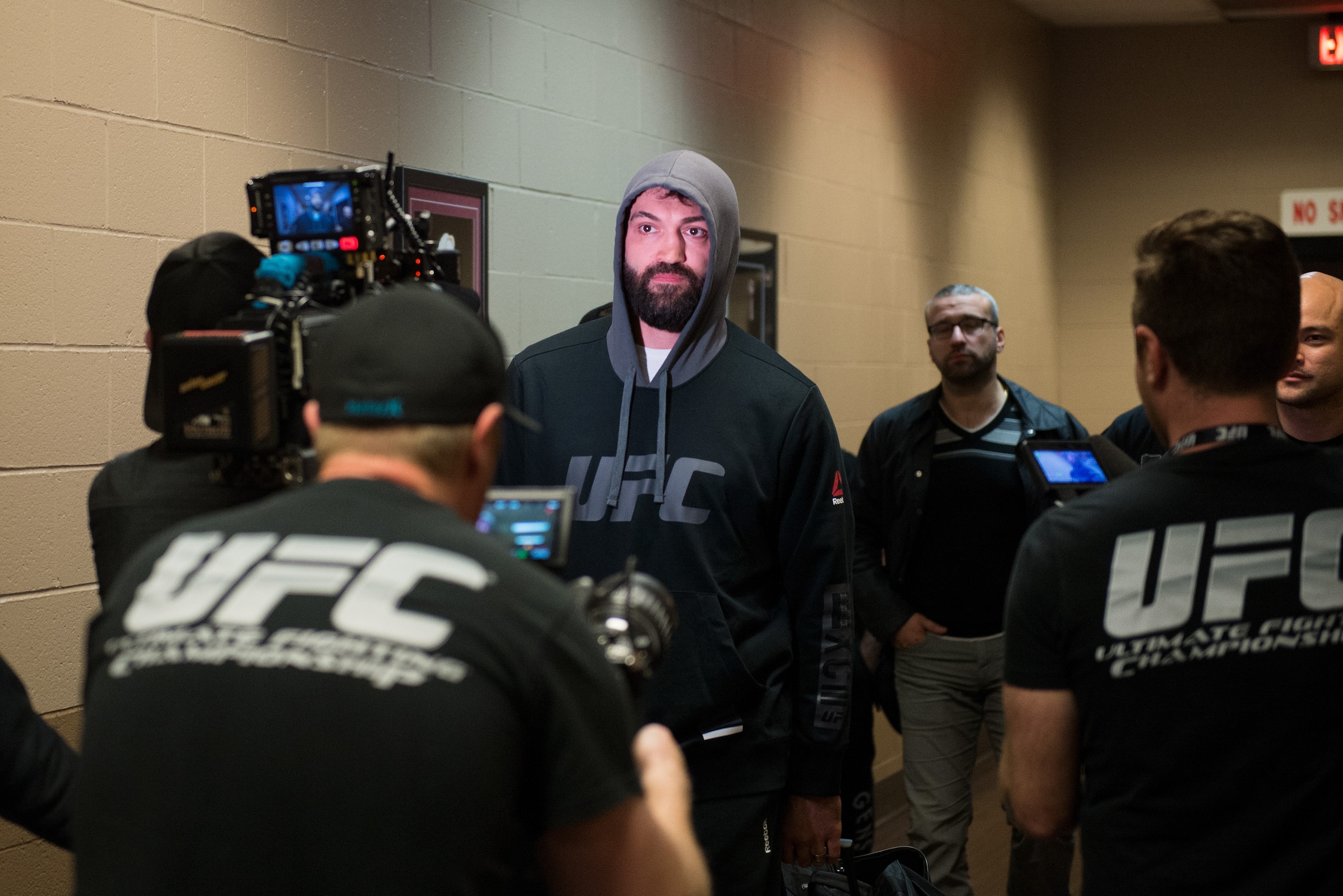 LAS VEGAS, NV - JANUARY 02: Andrei Arlovski arrives to the arena during the UFC 195 event inside MGM Grand Garden Arena on January 2, 2016 in Las Vegas, Nevada. (Photo by Brandon Magnus/Zuffa LLC/Zuffa LLC via Getty Images) LAS VEGAS, NV - JANUARY 02: Andrei Arlovski arrives to the arena during the UFC 195 event inside MGM Grand Garden Arena on January 2, 2016 in Las Vegas, Nevada. (Photo by Brandon Magnus/Zuffa LLC/Zuffa LLC via Getty Images)