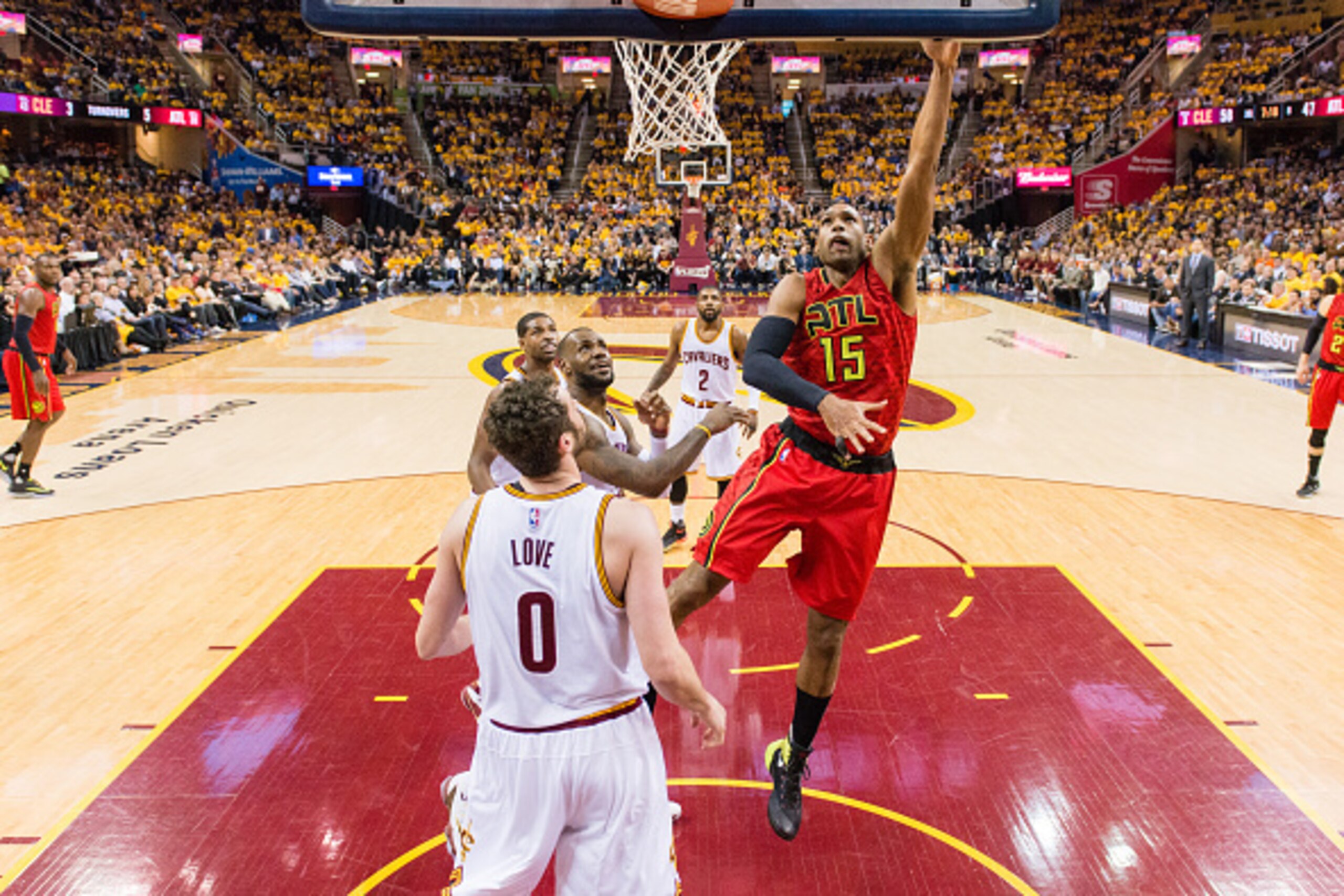 CLEVELAND, OH - MAY 2: Al Horford #15 of the Atlanta Hawks shoots over Kevin Love #0 of the Cleveland Cavaliers during the second half of the NBA Eastern Conference semifinals at Quicken Loans Arena on May 2, 2016 in Cleveland, Ohio. The Cavaliers defeate