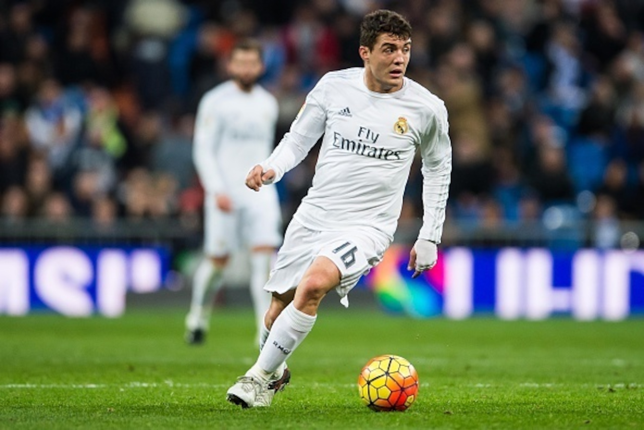 MADRID, SPAIN - DECEMBER 30:  Mateo Kovacic of Real Madrid CF in action during the Real Madrid CF vs Real Sociedad as part of the Liga BBVA 2015-2016 at Estadio Santiago Bernabeu on December 30, 2015 in Madrid, Spain.  (Photo by Aitor Alcalde/Power Sport 