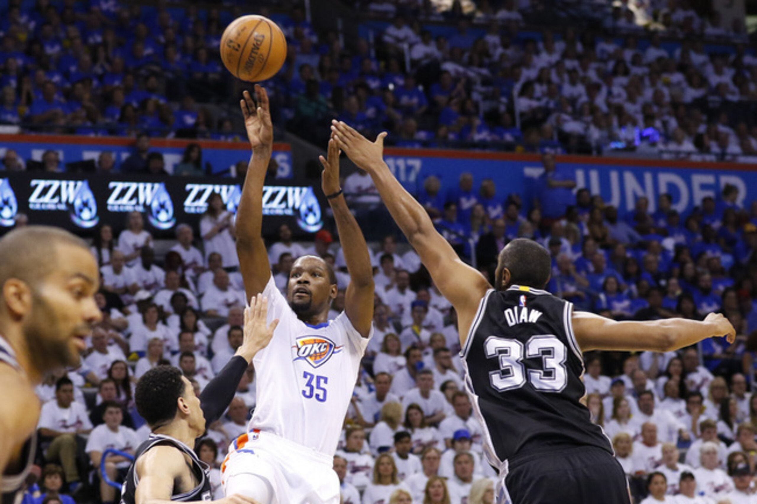 Kevin Durant (35)