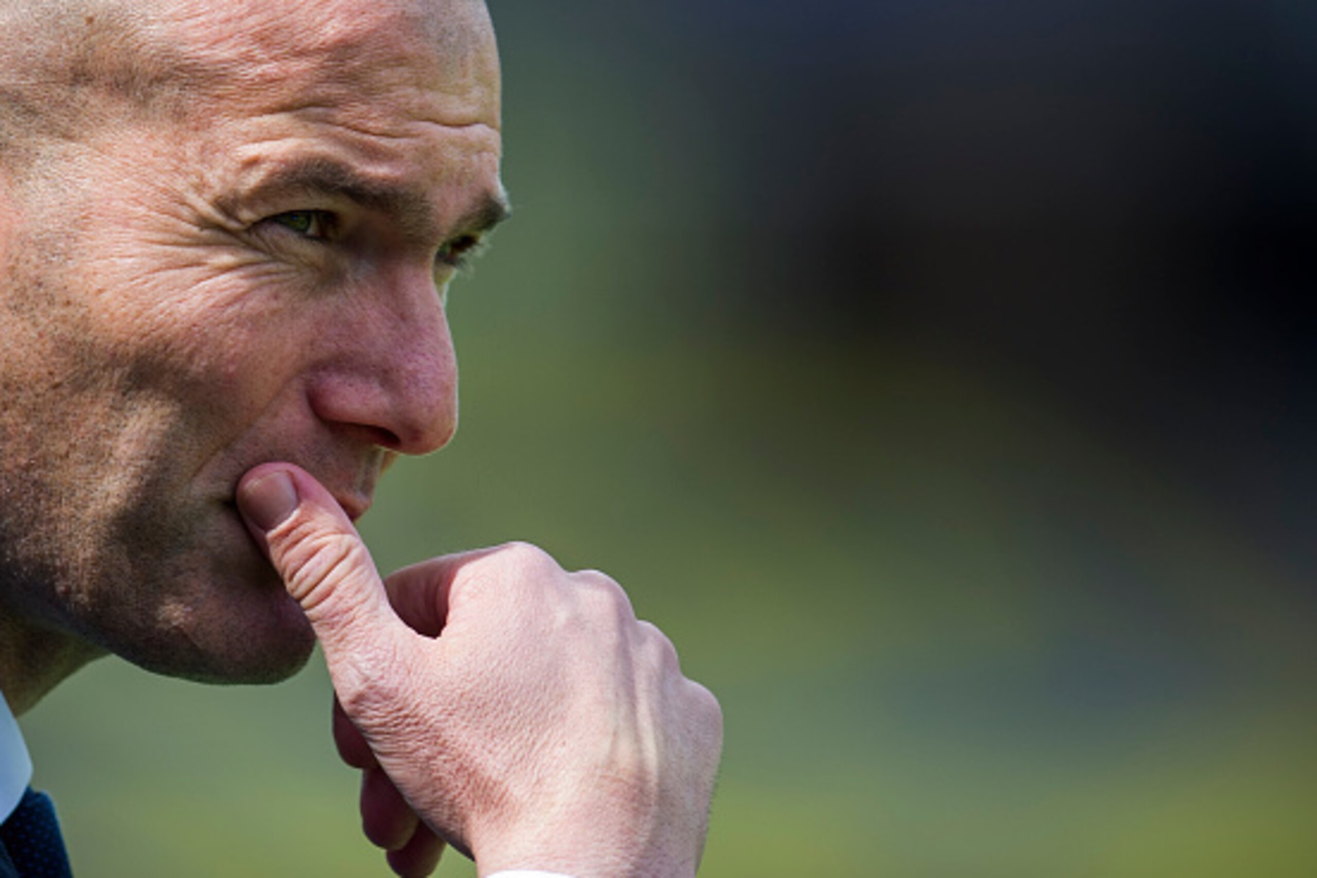 SAN SEBASTIAN, SPAIN - APRIL 30:  Head coach Zinedine Zidane of Real Madrid looks on prior to the start the La Liga match between Real Sociedad de Futbol and Real Madrid at Estadio Anoeta on April 30, 2016 in San Sebastian, .  (Photo by Juan Manuel Serran