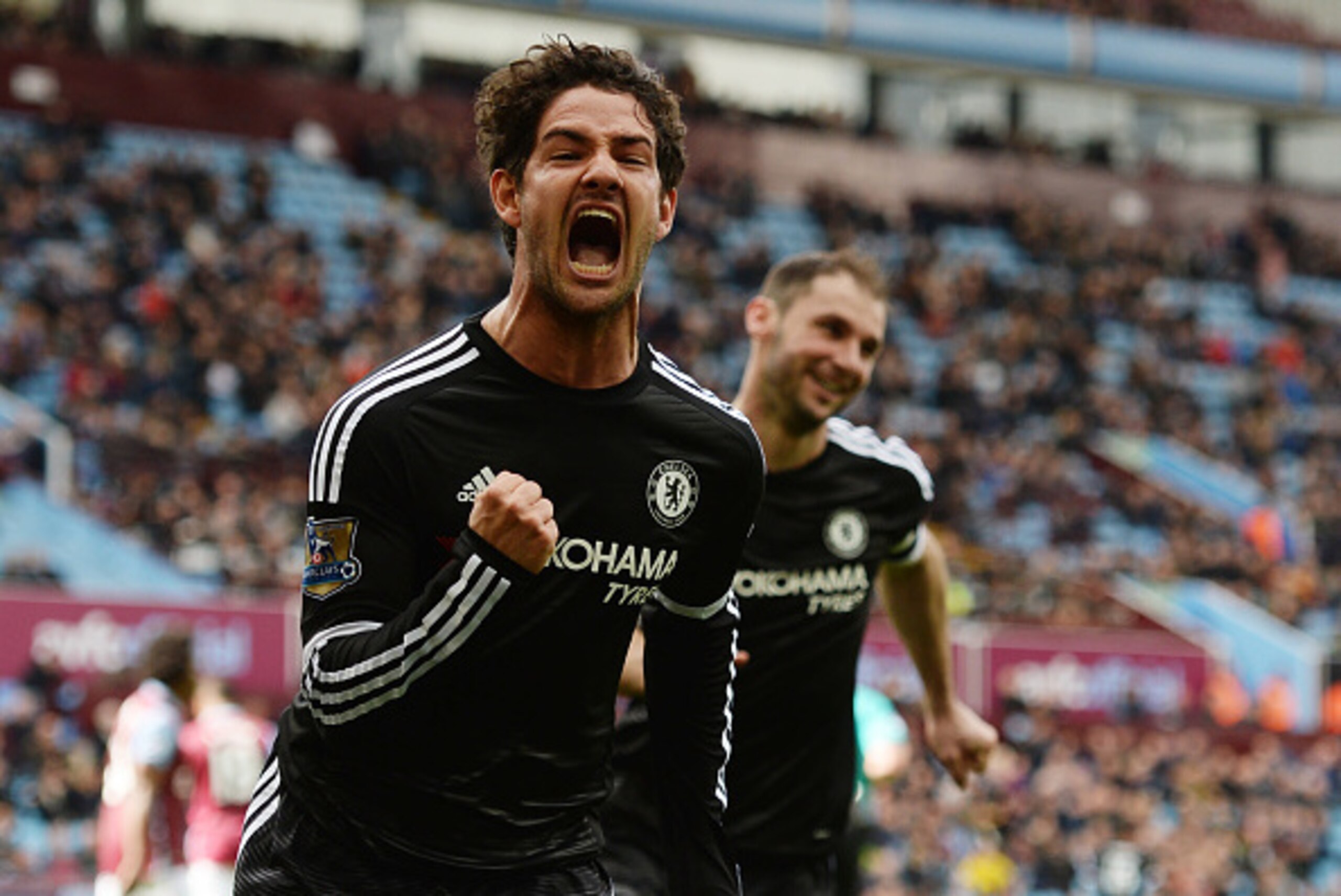 Chelsea's Brazilian striker Alexandre Pato celebrates after scoring from the penalty spot during the English Premier League football match between Aston Villa and Chelsea at Villa Park in Birmingham, central England on April 2, 2016. / AFP / OLI SCARFF / 