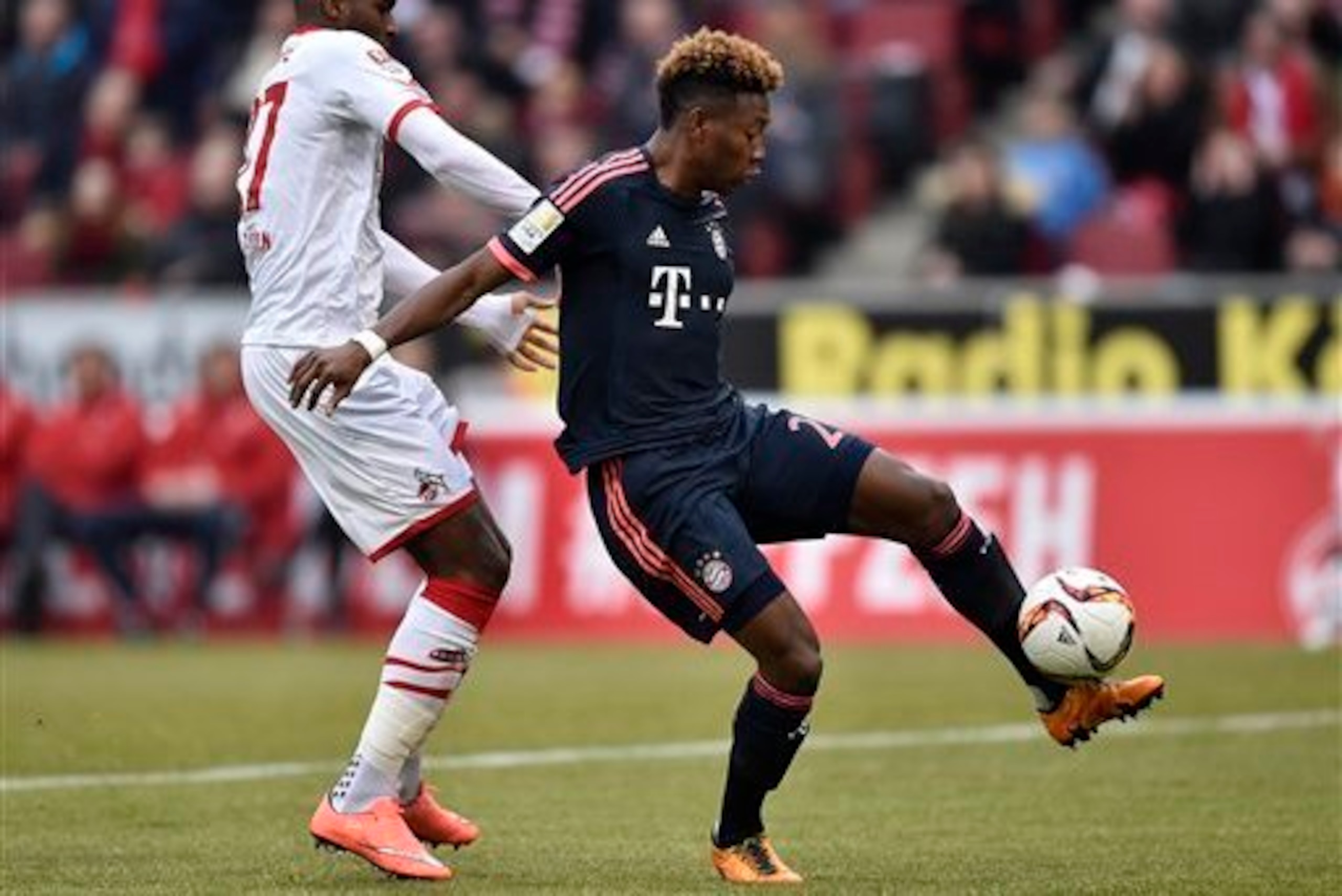 Swing defender Alaba wants to be given the freedom to roam midfield instead.