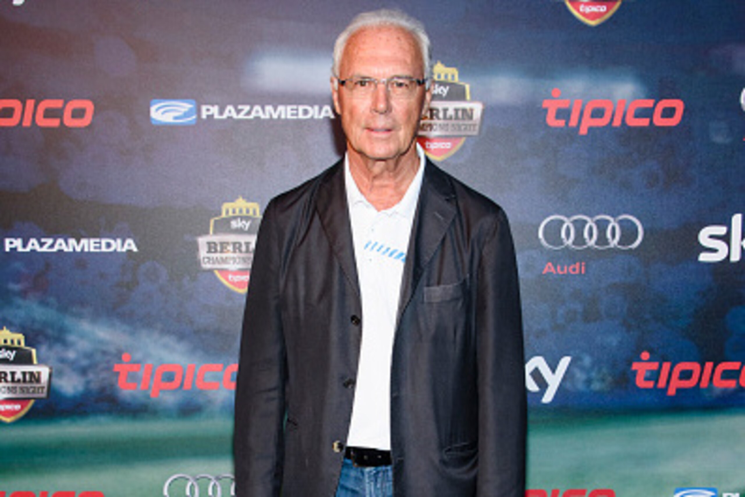 BERLIN, GERMANY - JUNE 05: Franz Beckenbauer attends the Sky Champions Night at The Grand on June 5, 2015 in Berlin, Germany.  (Photo by Clemens Bilan/Getty Images)