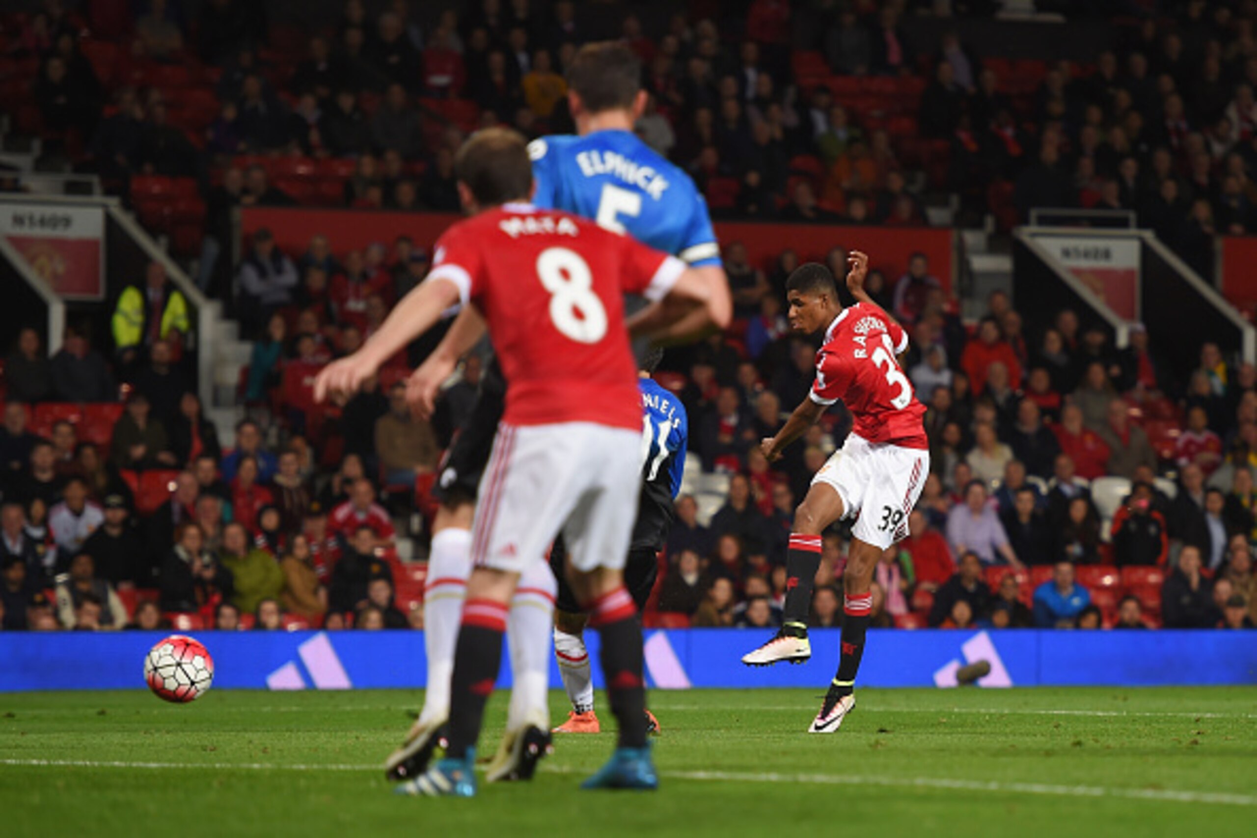 MANCHESTER, ENGLAND - MAY 17:  Marcus Rashford of Manchester United (R) scores their tsecond goal during the Barclays Premier League match between Manchester United and AFC Bournemouth at Old Trafford on May 17, 2016 in Manchester, England.  (Photo by Mic