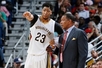 NEW ORLEANS, LA - DECEMBER 11:  Head coach Alvin Gentry of the New Orleans Pelicans and Anthony Davis #23 of the New Orleans Pelicans talk during the game against the Washington Wizards on December 11, 2015 at the Smoothie King Center in New Orleans, Loui