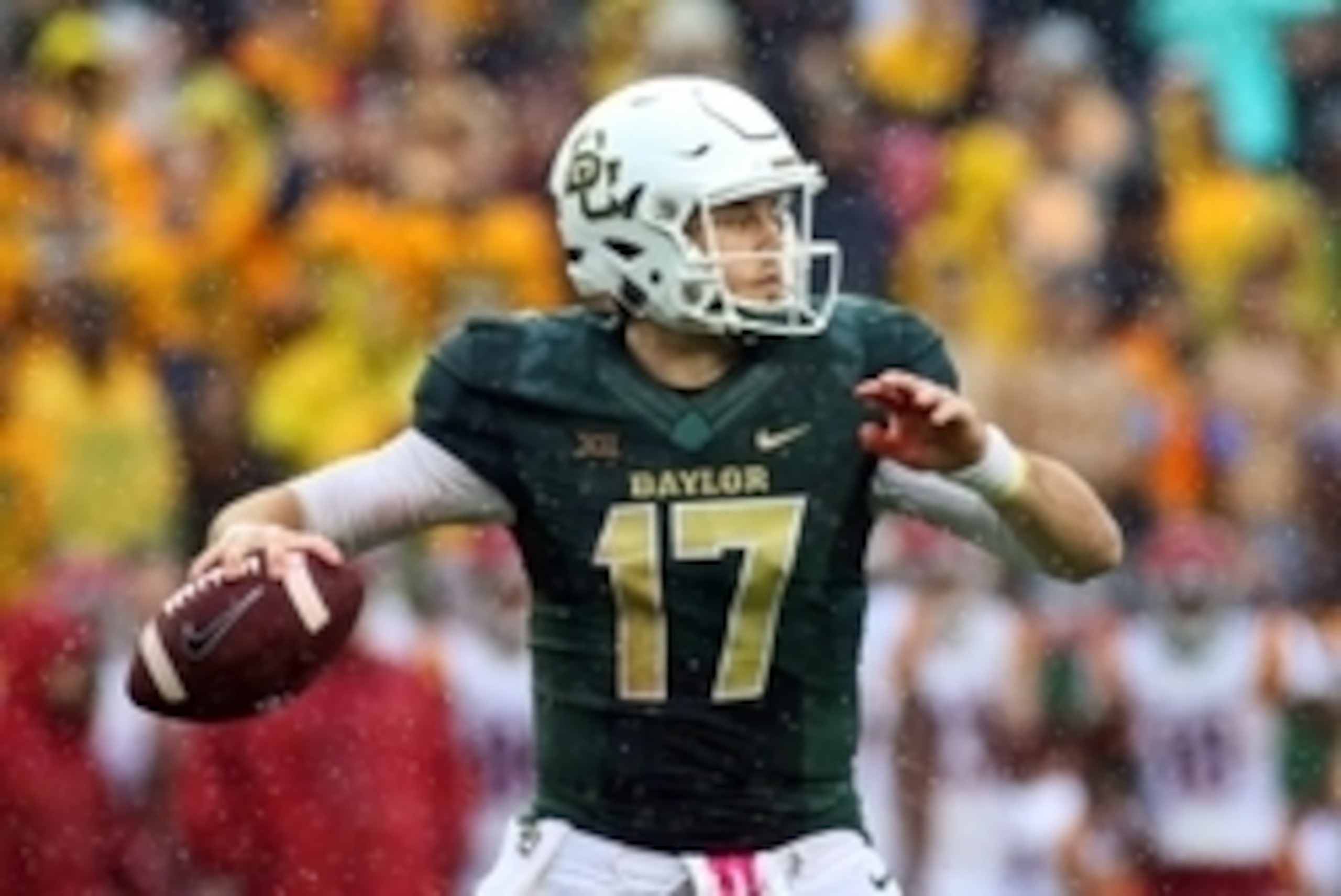 Oct 24, 2015; Waco, TX, USA; Baylor Bears quarterback Seth Russell (17) in the pocket during the first half against the Iowa State Cyclones at McLane Stadium. Mandatory Credit: Ray Carlin-USA TODAY Sports