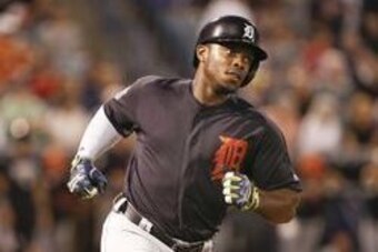 Mar 28, 2016; Tampa, FL, USA; Detroit Tigers right fielder Justin Upton (8) runs to first after hitting a solo home run during the sixth inning of a spring training baseball game against the New York Yankees at George M. Steinbrenner Field. Mandatory Cred