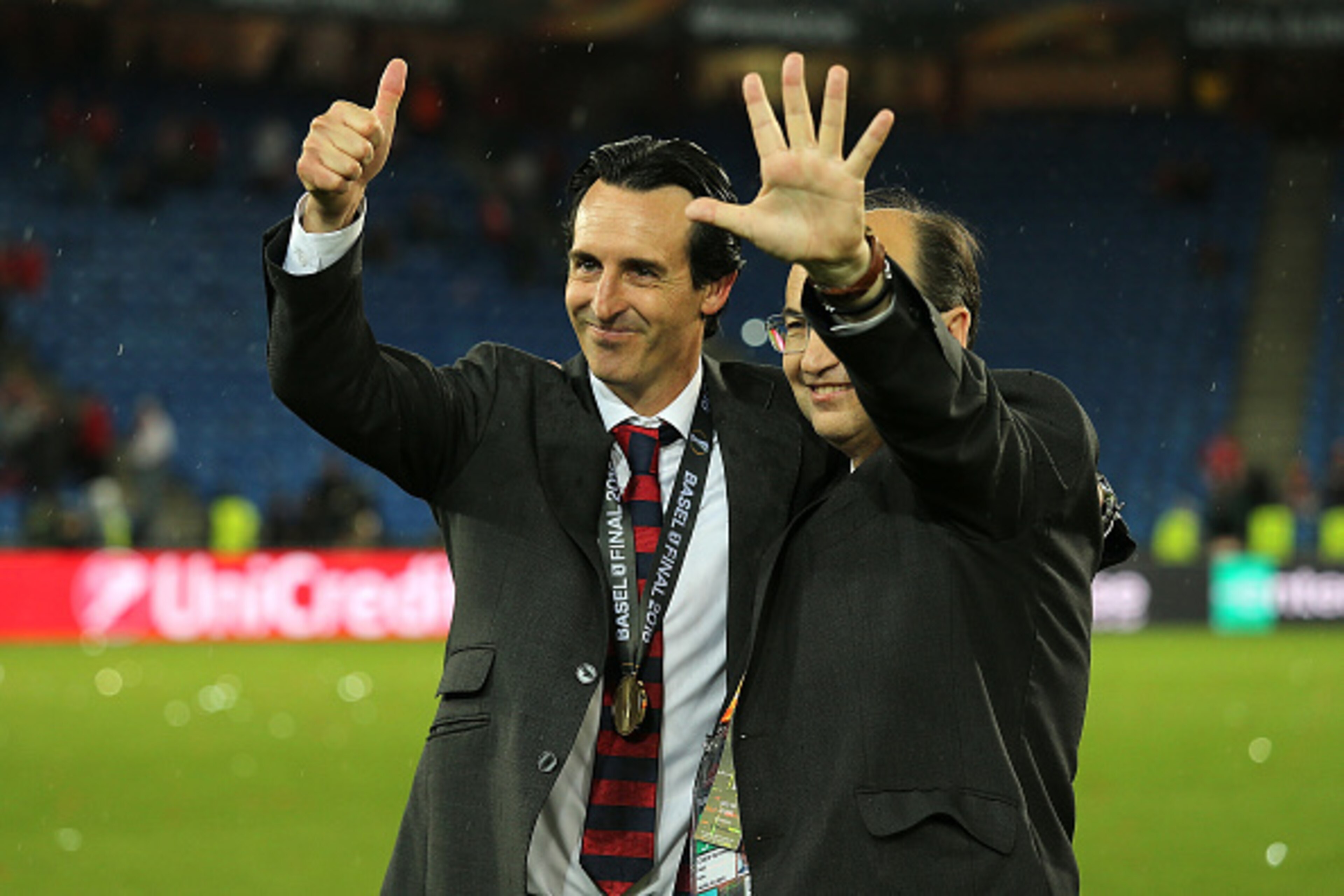 BASEL, SWITZERLAND - MAY 18:  Sevilla Manager / Head Coach Unai Emery (L) and club President  Jose Maria del Nido celebrate at the end of the UEFA Europa League Final between Liverpool and Sevilla at St. Jakob-Park on May 18, 2016 in Basel, Switzerland.  
