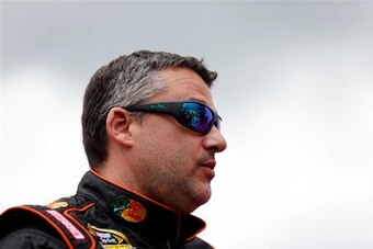 Tony Stewart helps headline the event.