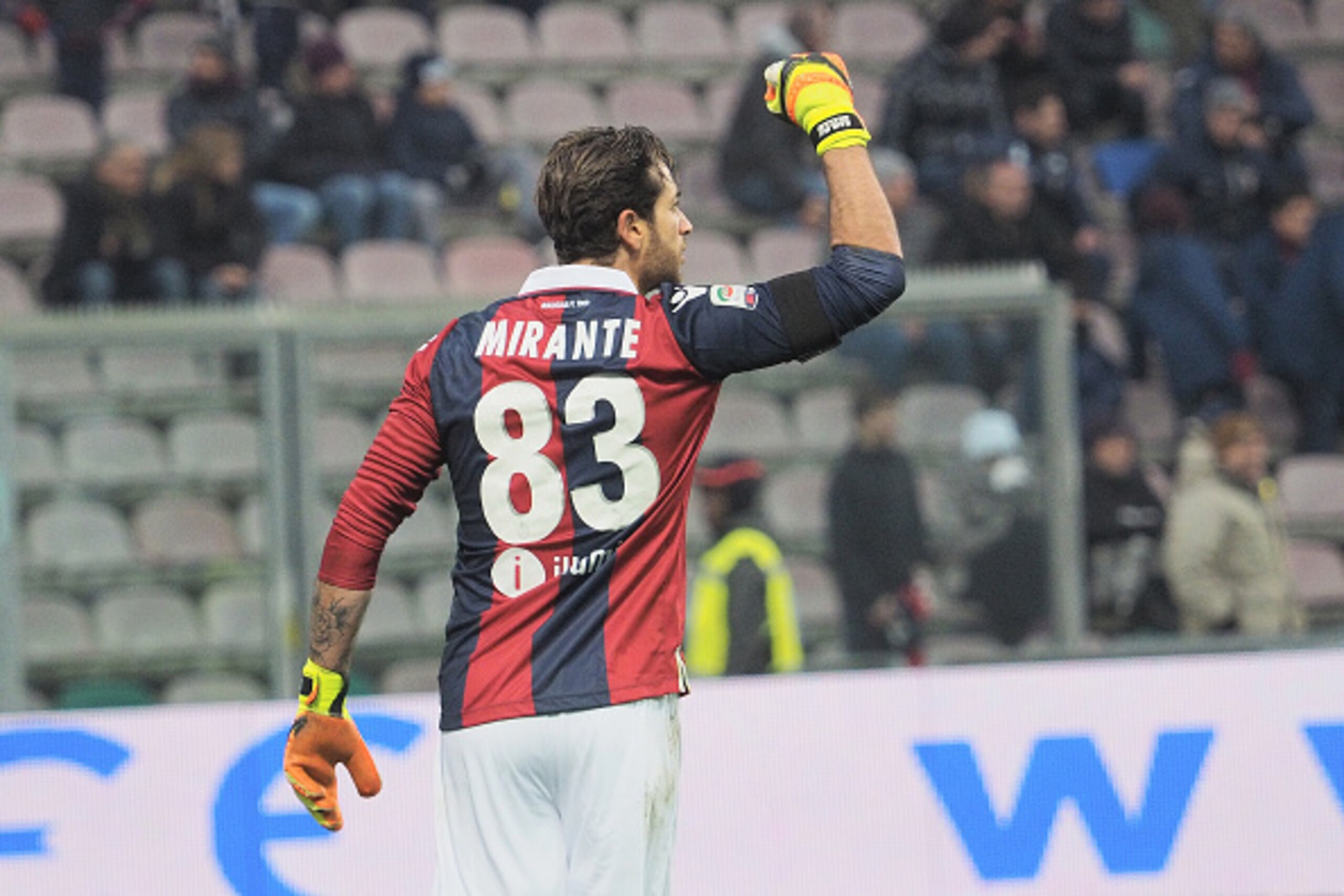 REGGIO NELL'EMILIA, ITALY - JANUARY 24:  Antonio Mirante goalkeeper of Bologna FC celebrates at the end of the Serie A match between US Sassuolo Calcio and Bologna FC at Mapei Stadium - Città del Tricolore on January 24, 2016 in Reggio nell'Emilia, Italy.